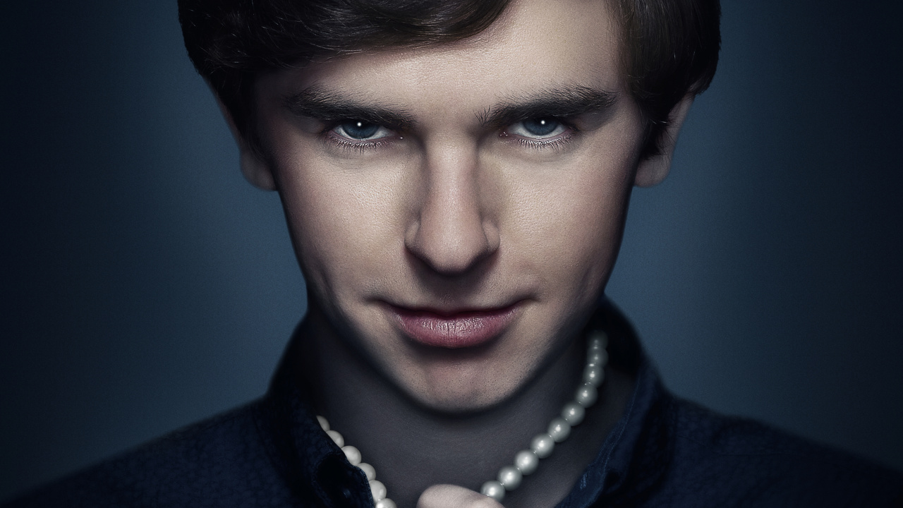 Freddie Highmore, Bates Motel, Norma Bates, Norman Bates, Bates Motel - Season 4. Wallpaper in 1280x720 Resolution