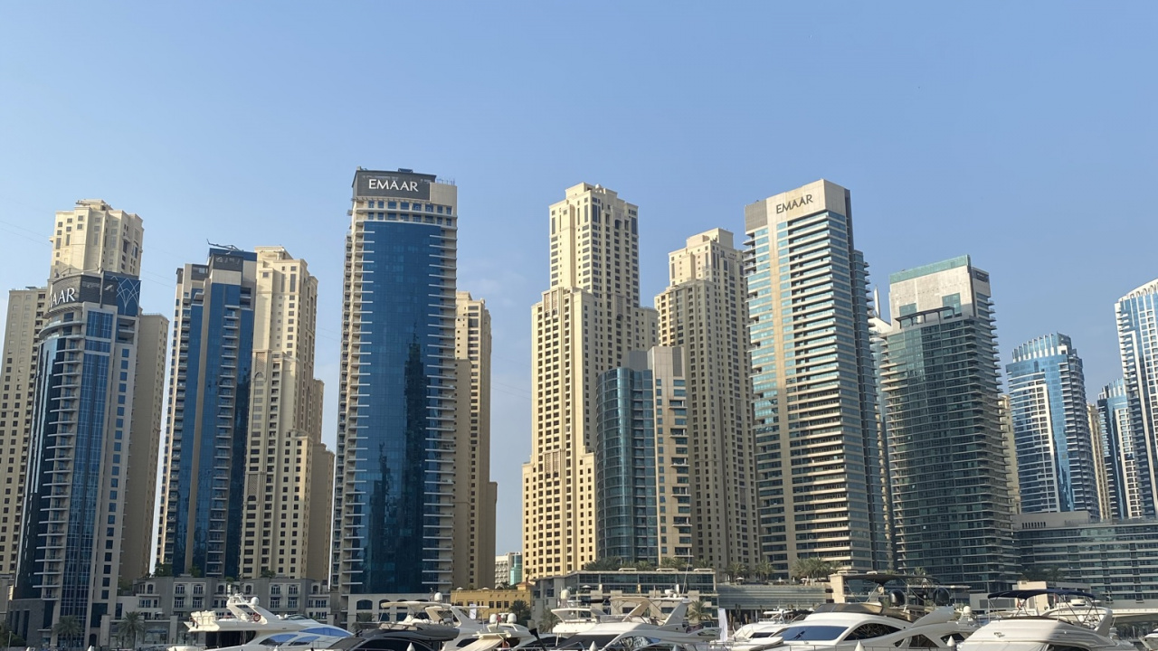 Dubaï, Marina, Tour de Bloc, Motomarine, Paysage Urbain. Wallpaper in 1280x720 Resolution