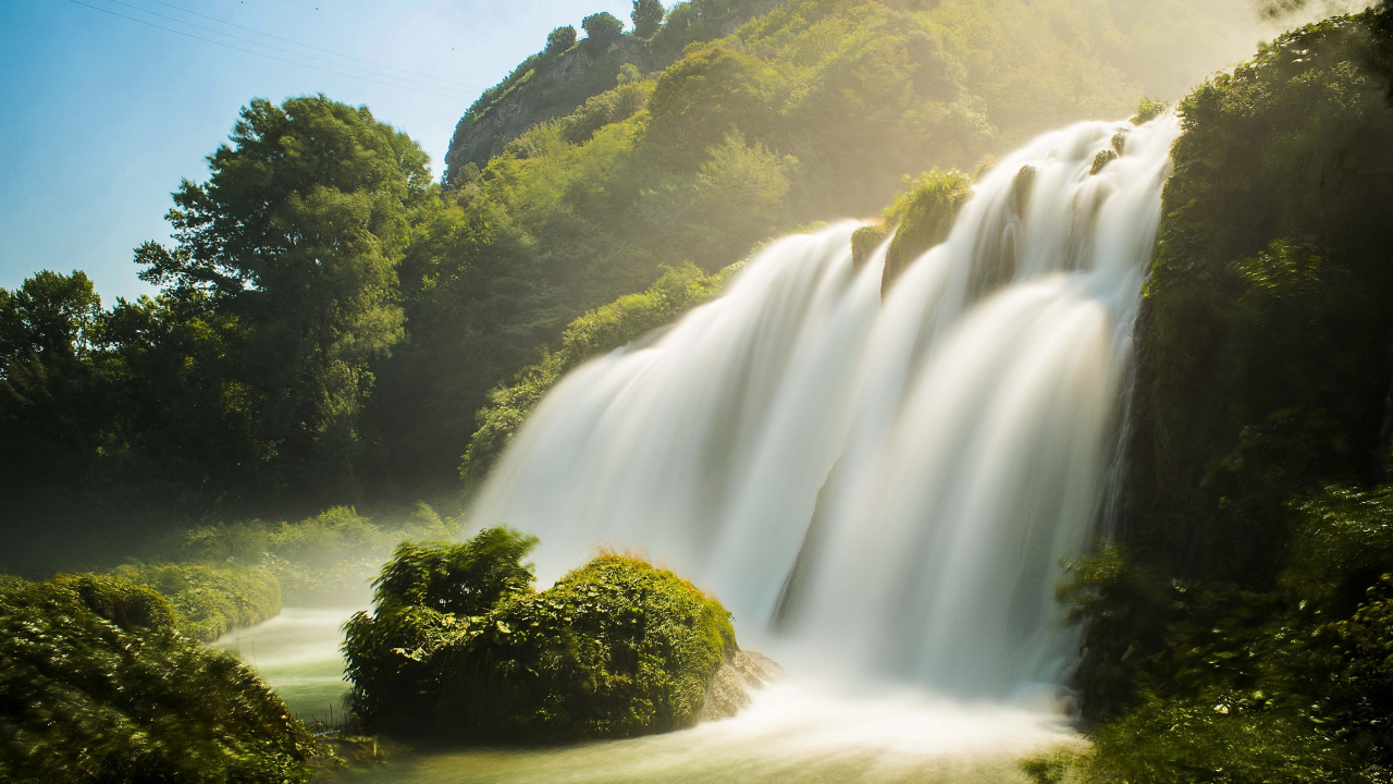 Waterfalls in The Middle of Green Trees. Wallpaper in 1280x720 Resolution