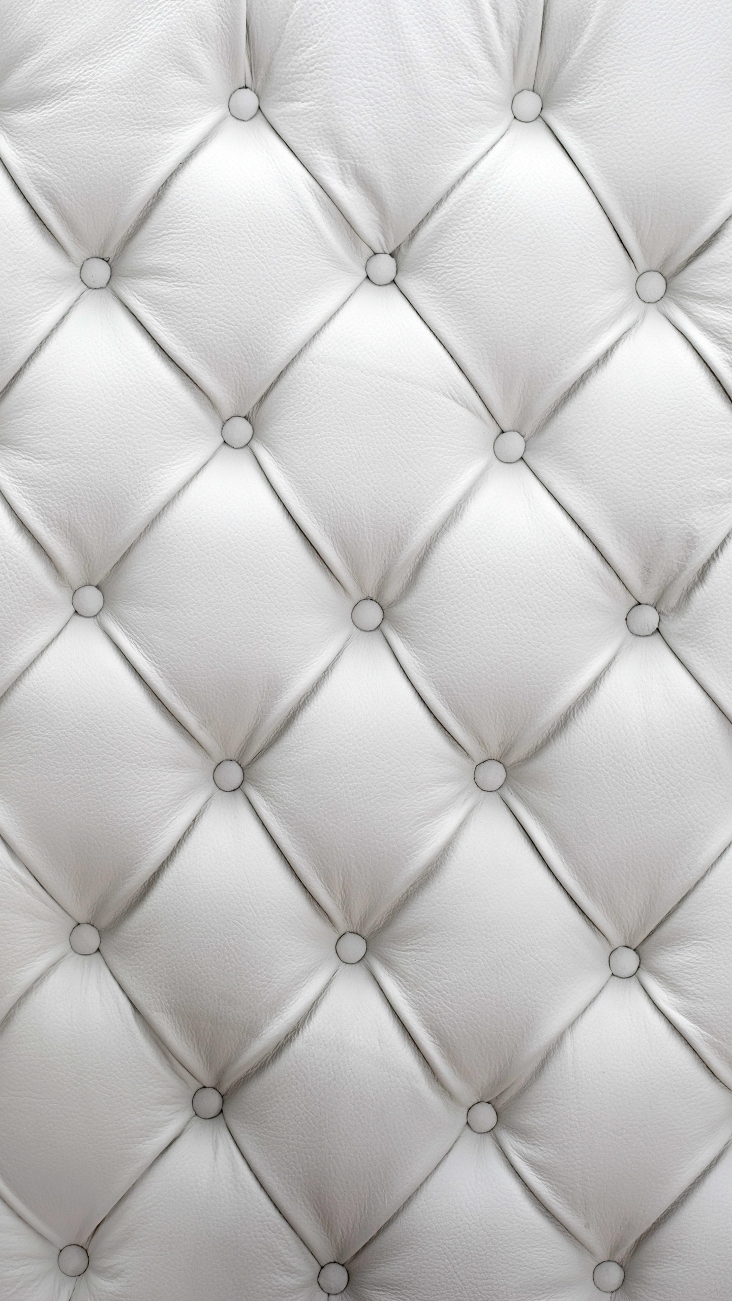 White and Gray Quilted Textile. Wallpaper in 1440x2560 Resolution