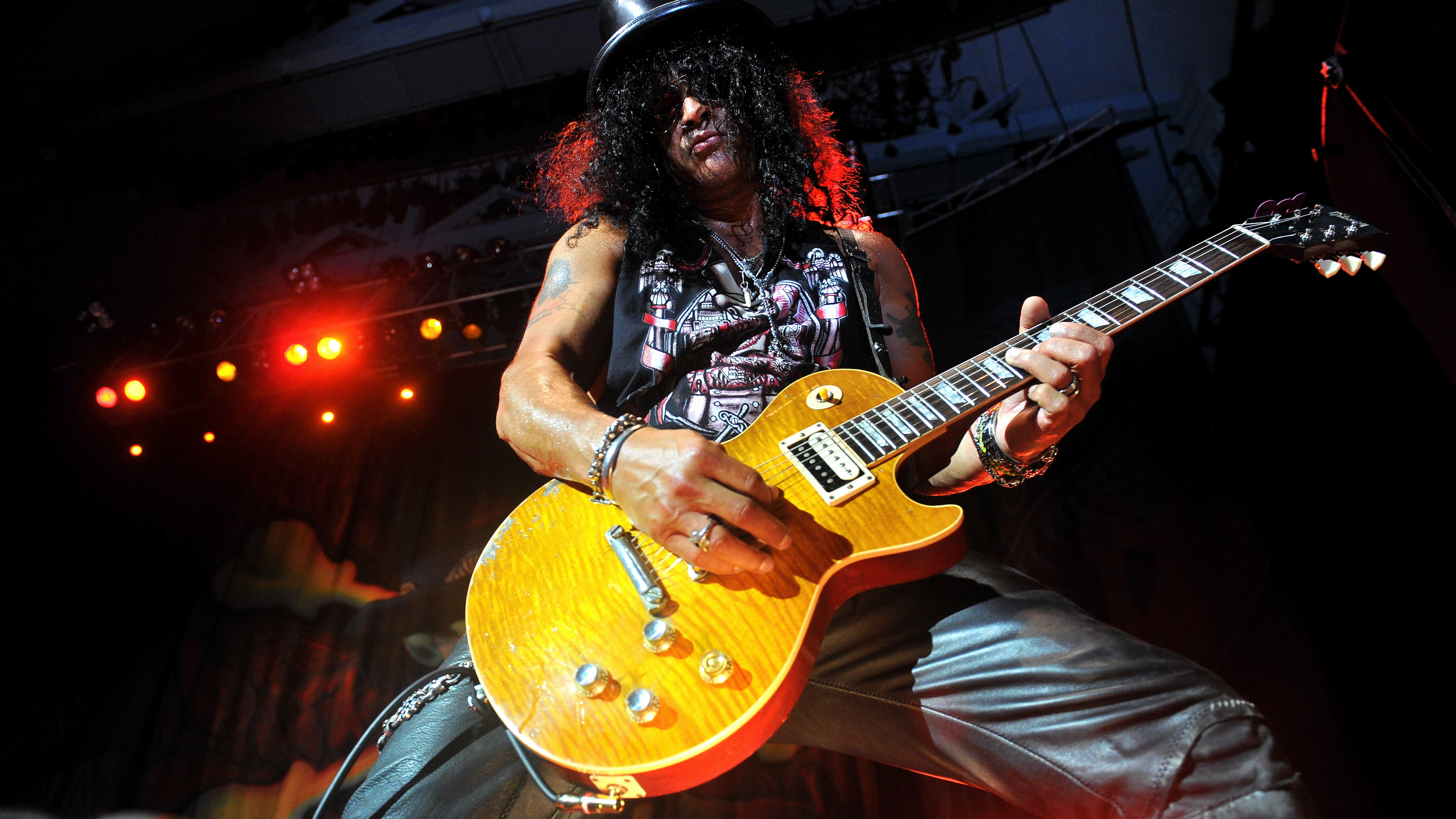 Guns N Roses, Poster, Musician, Guitarist, Guitar. Wallpaper in 3840x2160 Resolution