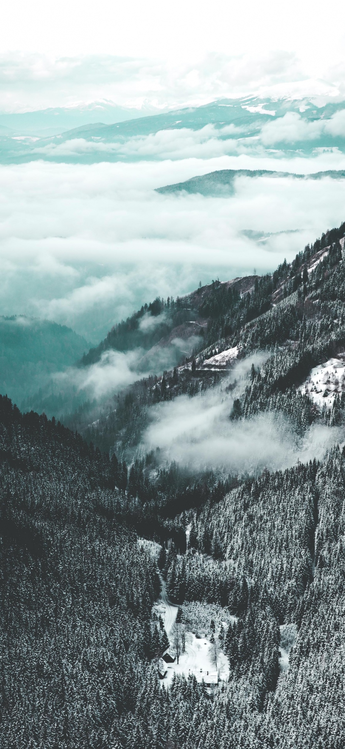 Mountain, Mountainous Landforms, Highland, Hill, Ridge. Wallpaper in 1125x2436 Resolution