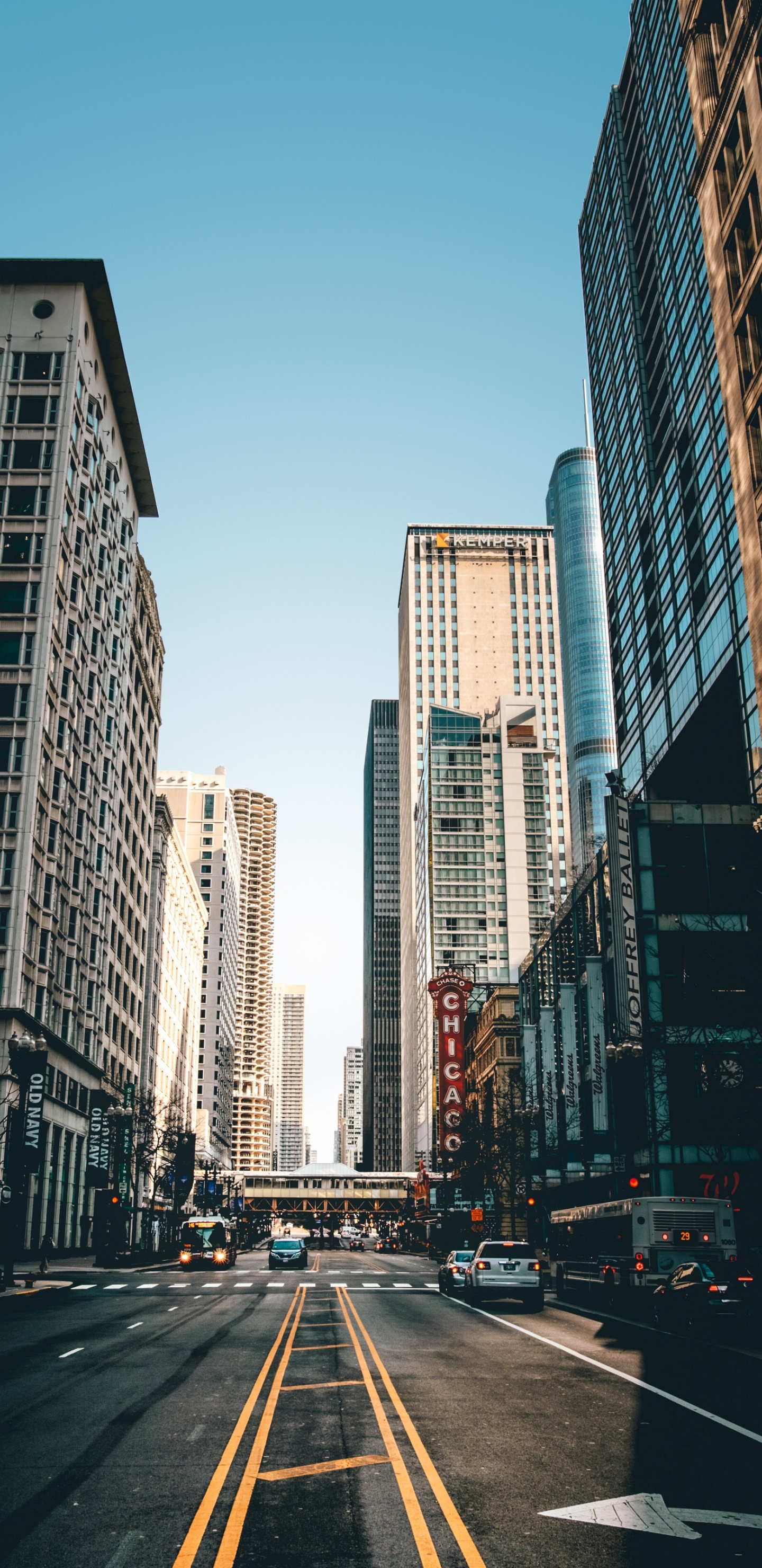 Aéroport International D'Ohare, Gratte-ciel, Bâtiment, la Journée, Lumière. Wallpaper in 1440x2960 Resolution