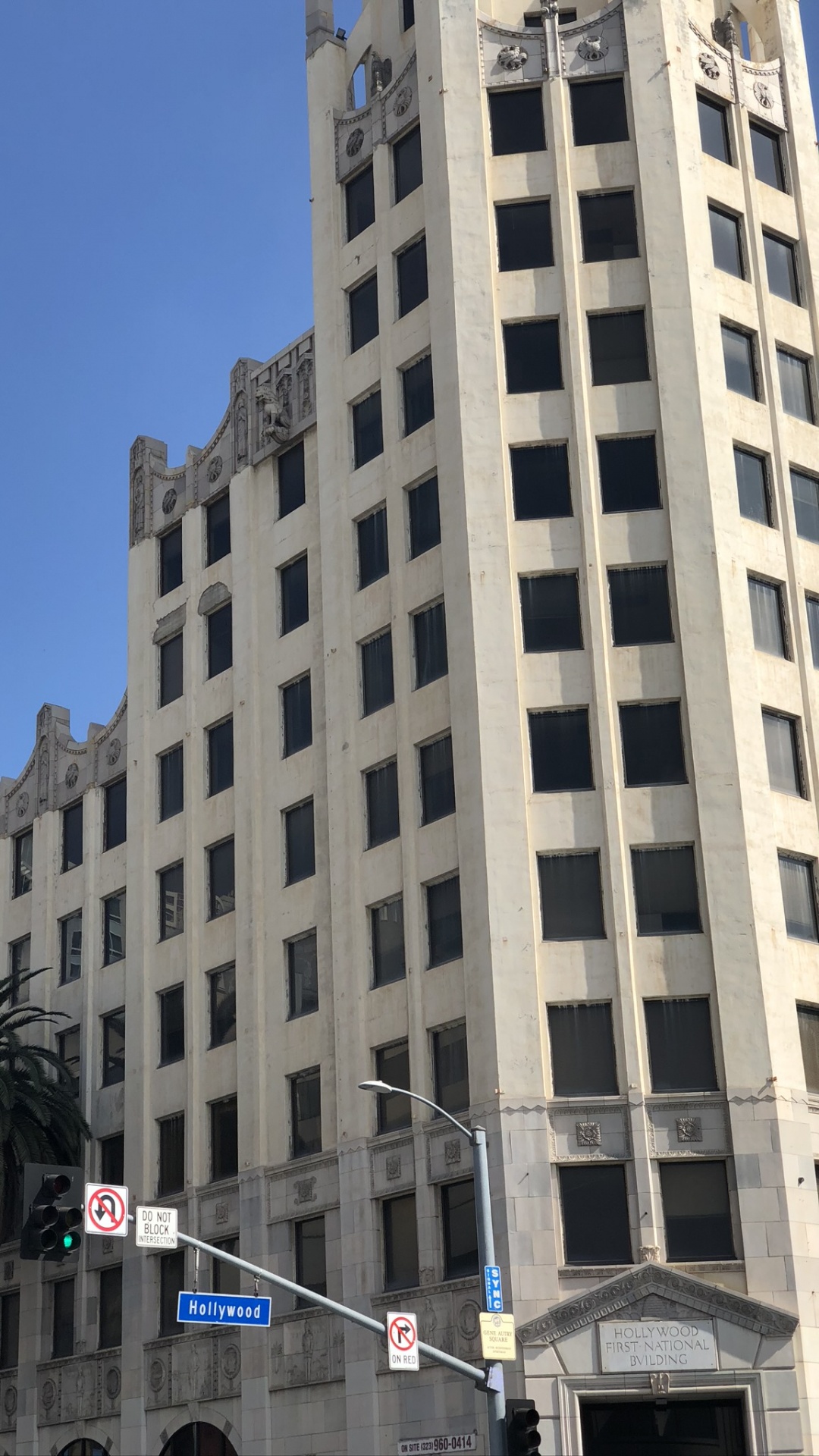 Hollywood, Tourism, Window, Commercial Building, Building. Wallpaper in 1080x1920 Resolution