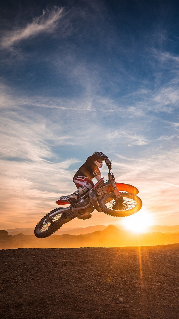 Motorrad, Ktm, Motocross, Motorradhelm, Enduro. Wallpaper in 720x1280 Resolution
