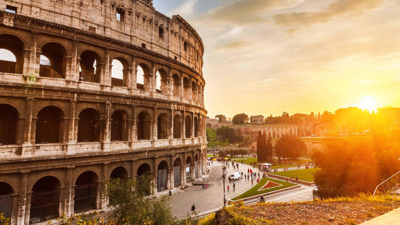 Braunes Betongebäude Tagsüber. Wallpaper in 1280x720 Resolution