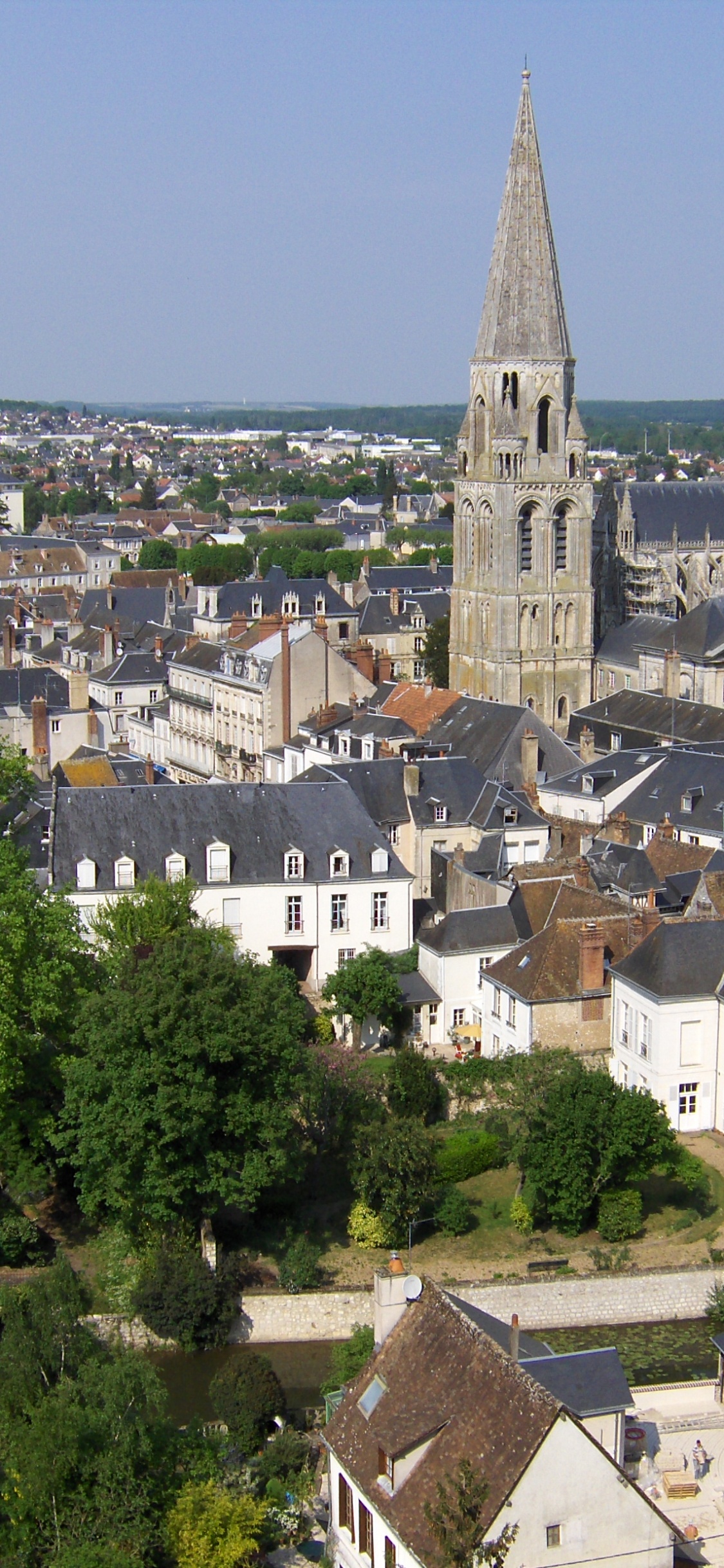 Aerial View of City During Daytime. Wallpaper in 1125x2436 Resolution