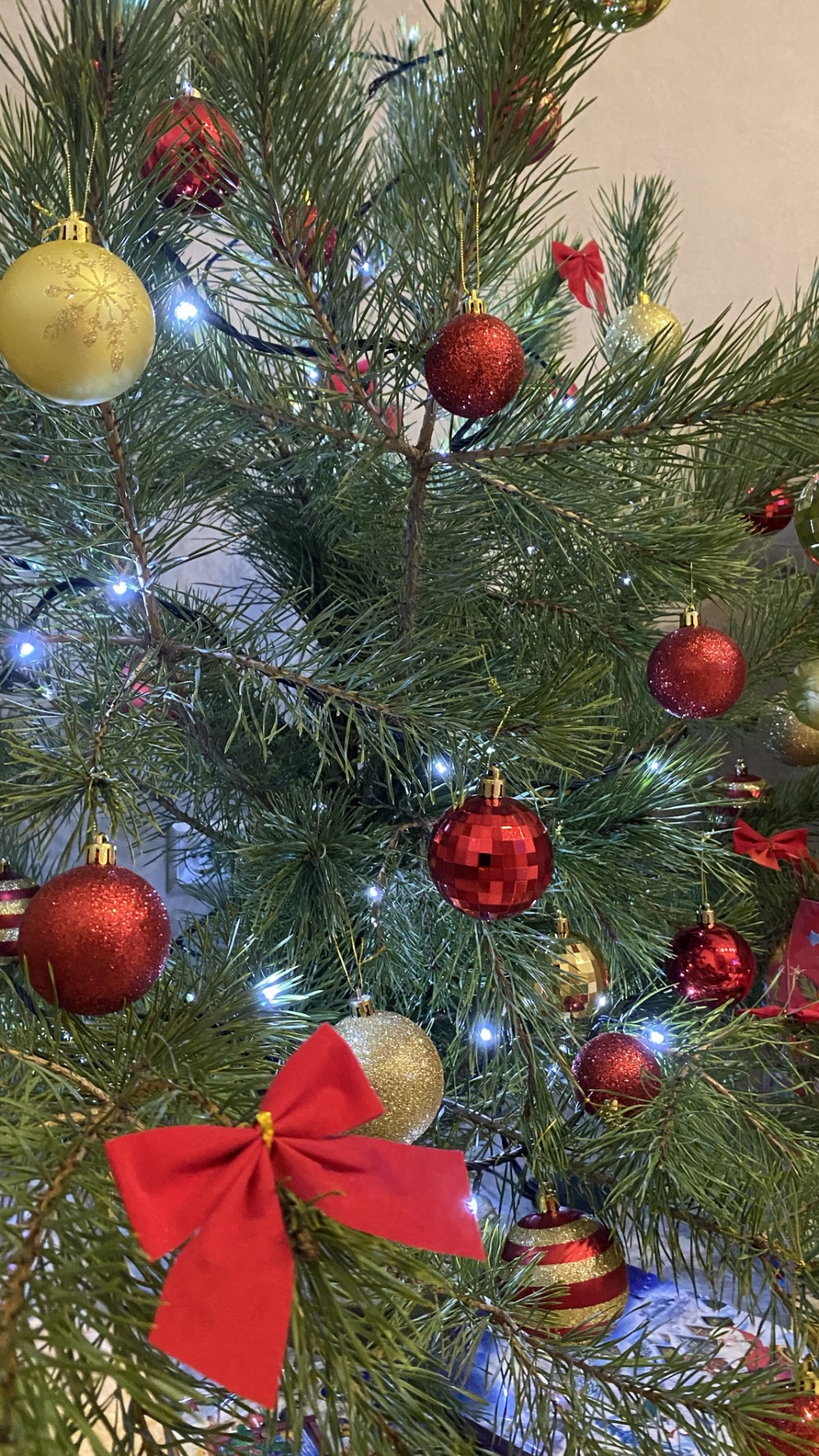 Ornement de Noël, Le Jour De Noël, Arbre de Noël, Sapin, Événement. Wallpaper in 1080x1920 Resolution