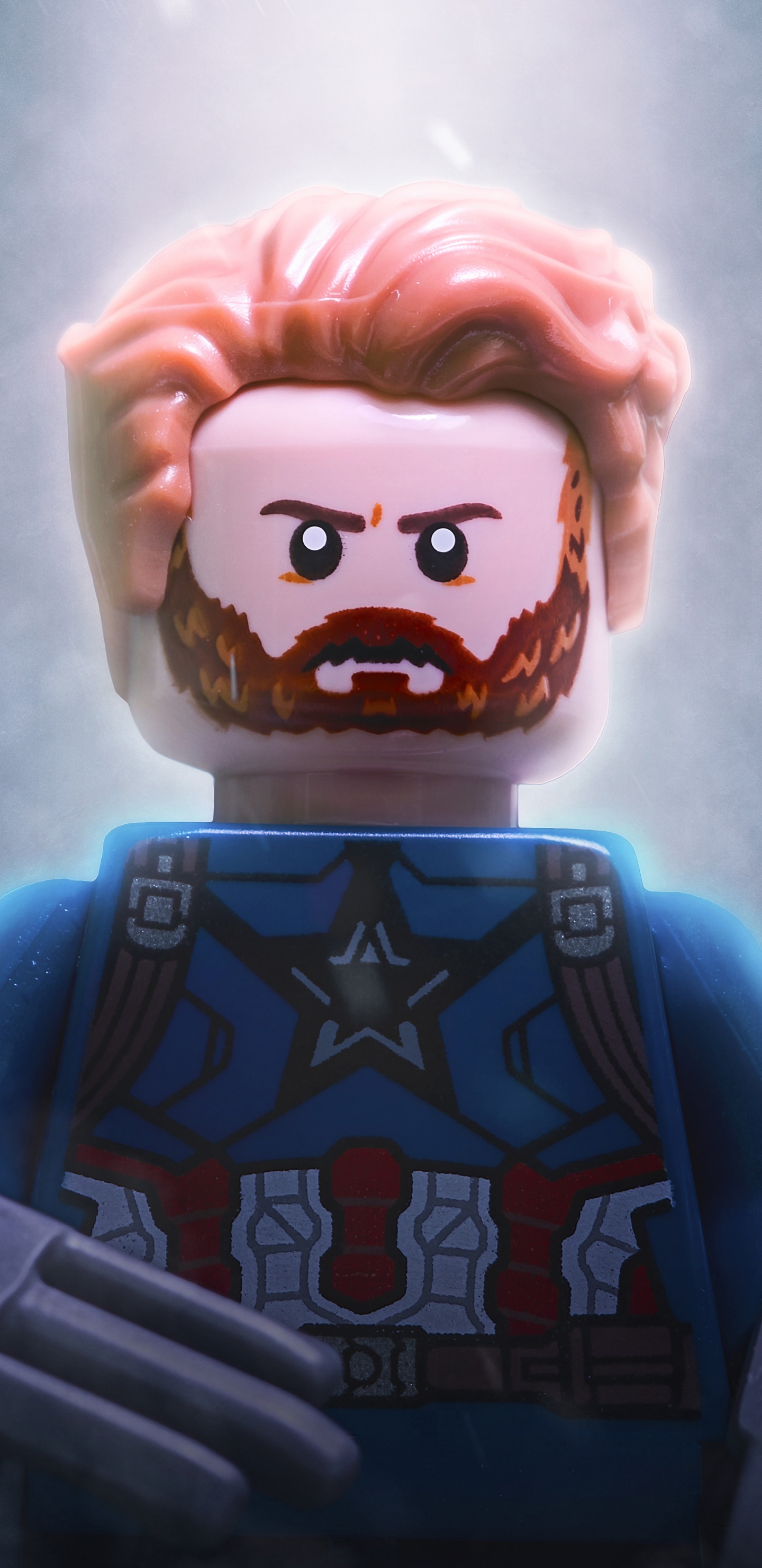 Hombre en Camisa Azul Con Tenedor Ilustración. Wallpaper in 1440x2960 Resolution