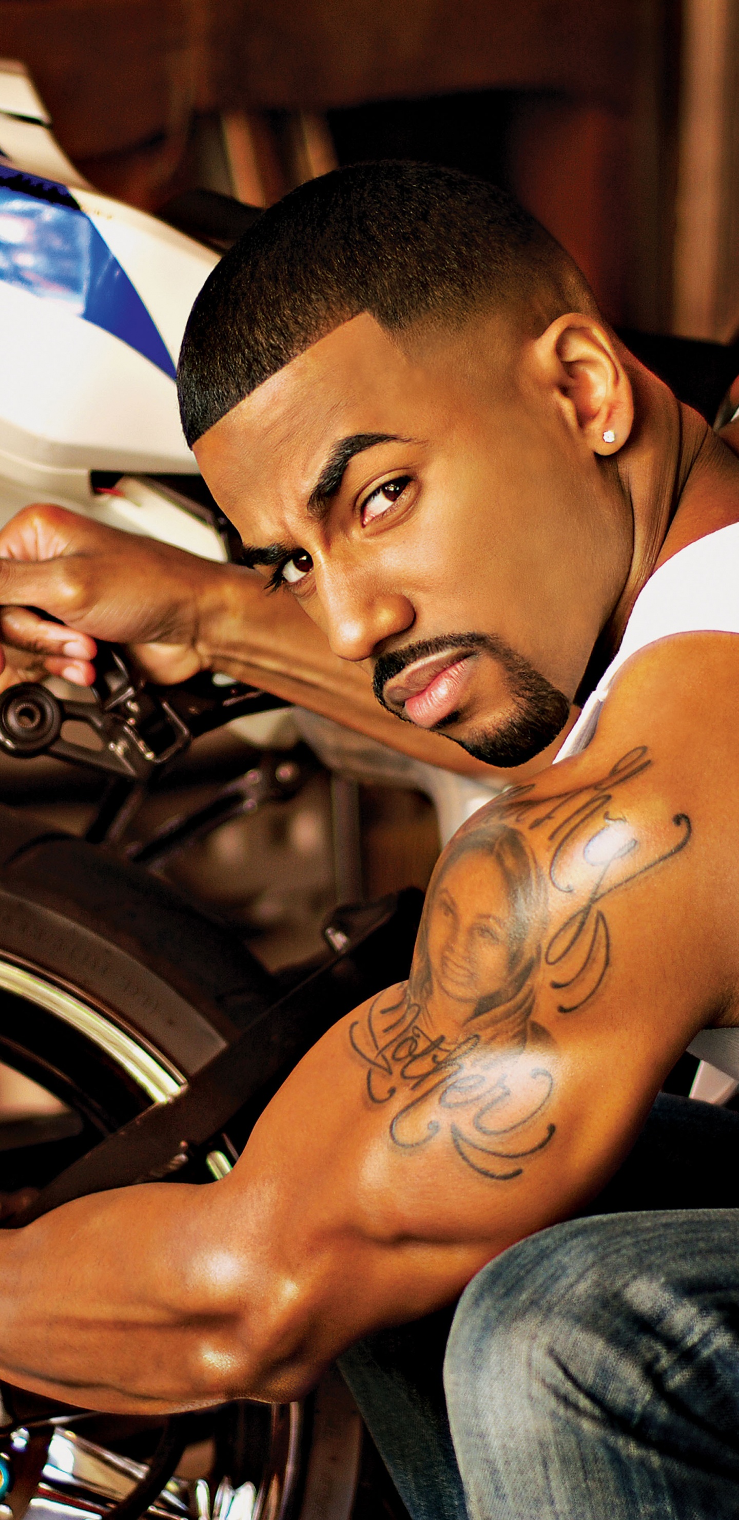 轮胎, 汽车轮胎, 肌肉, 手臂, 演员 壁纸 1440x2960 允许