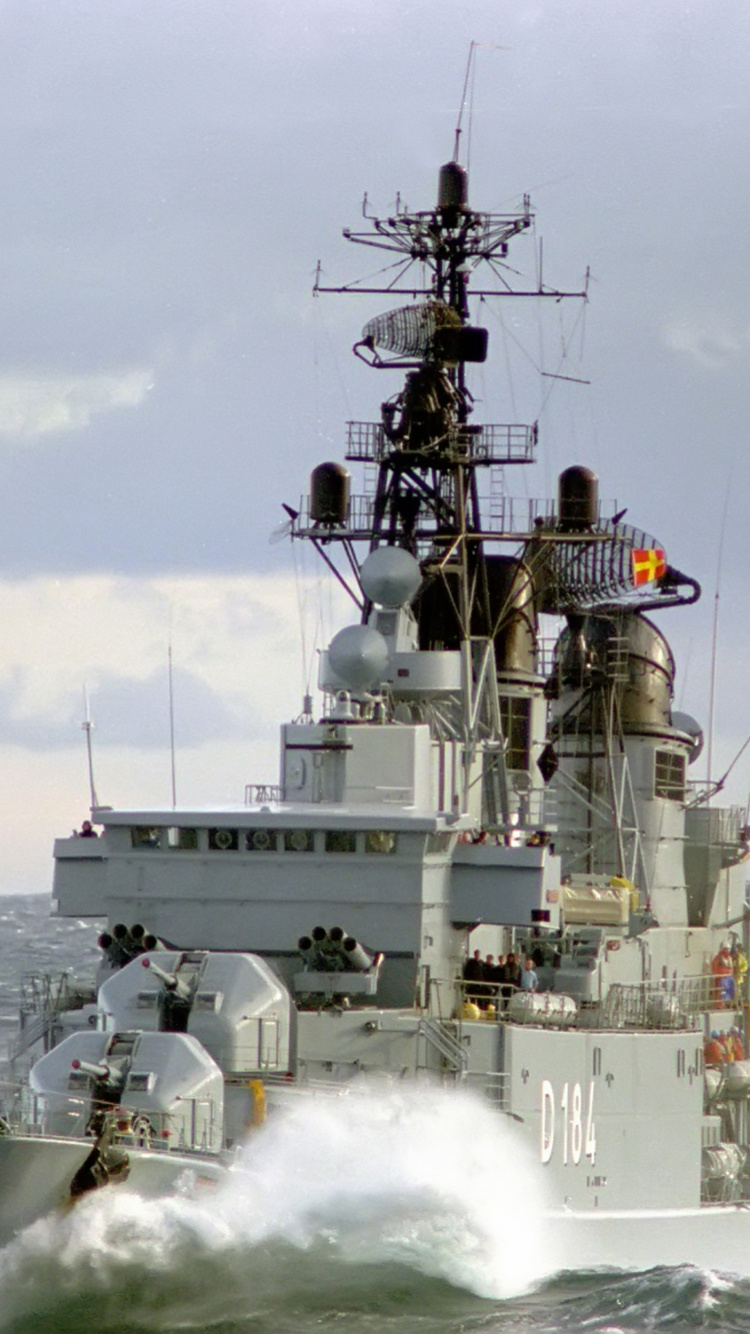 Fregatte, Zerst, Raketenboot, Kriegsschiff, Marine-Schiff. Wallpaper in 750x1334 Resolution