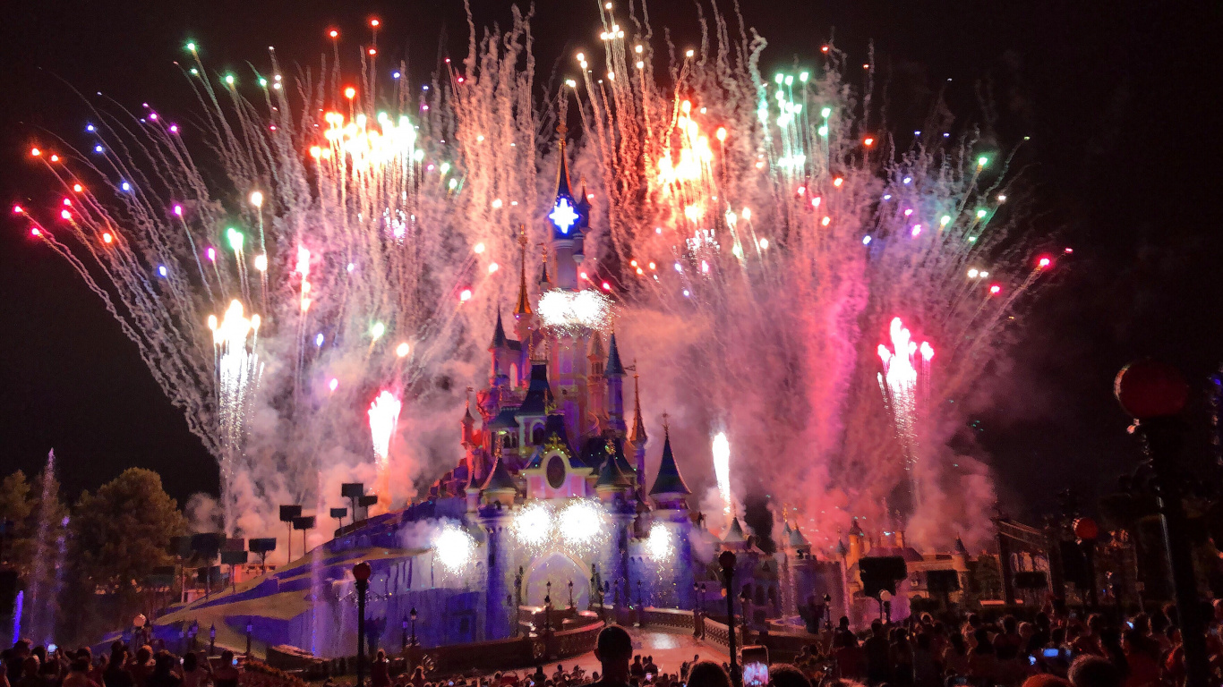 Disneyland, Fireworks, Night, Event, Entertainment. Wallpaper in 1366x768 Resolution