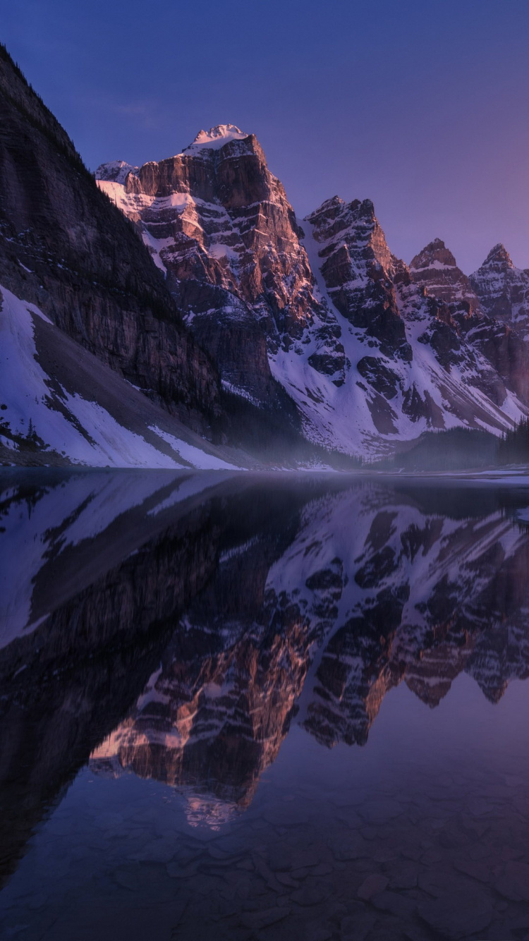 Kanada, Moraine Lake, Zwei Jack Lake, Tal Der Zehn Gipfel, Banff. Wallpaper in 750x1334 Resolution