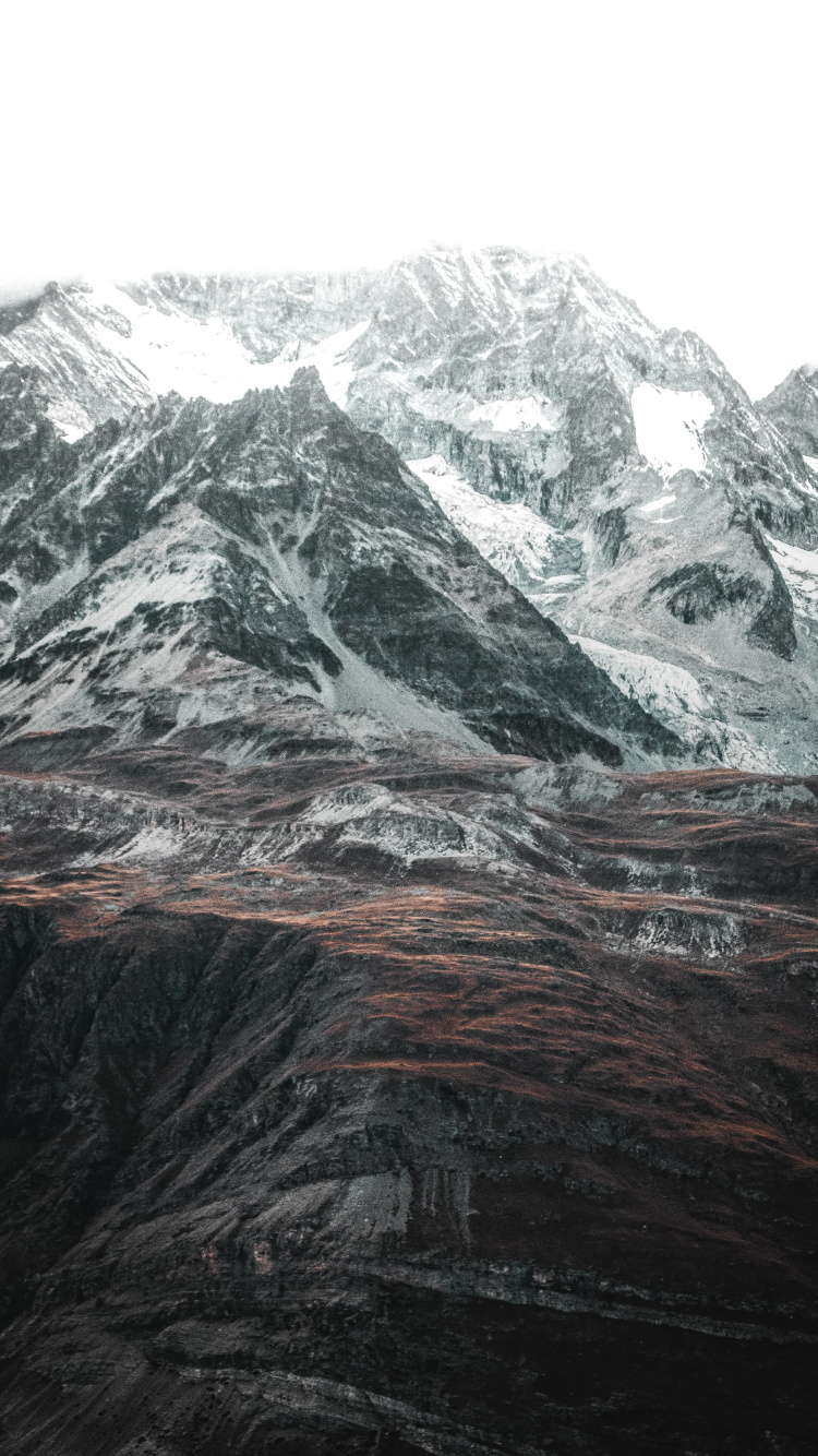 Las Formaciones Montañosas, Montaña, Blanco, Highland, Ridge. Wallpaper in 750x1334 Resolution