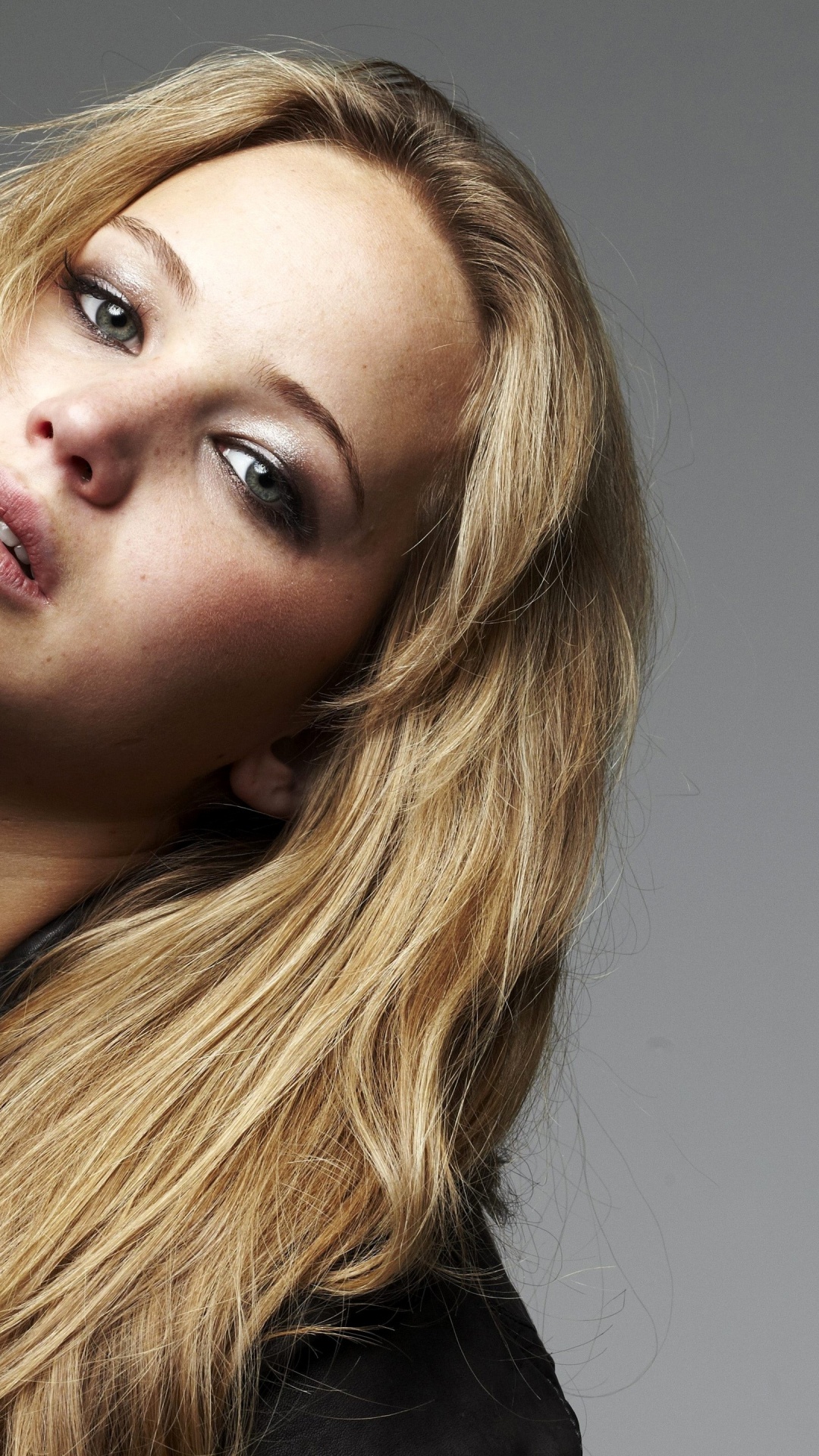 Jennifer Lawrence, Passengers, Aurora Lane, Tiff, Nose. Wallpaper in 1080x1920 Resolution