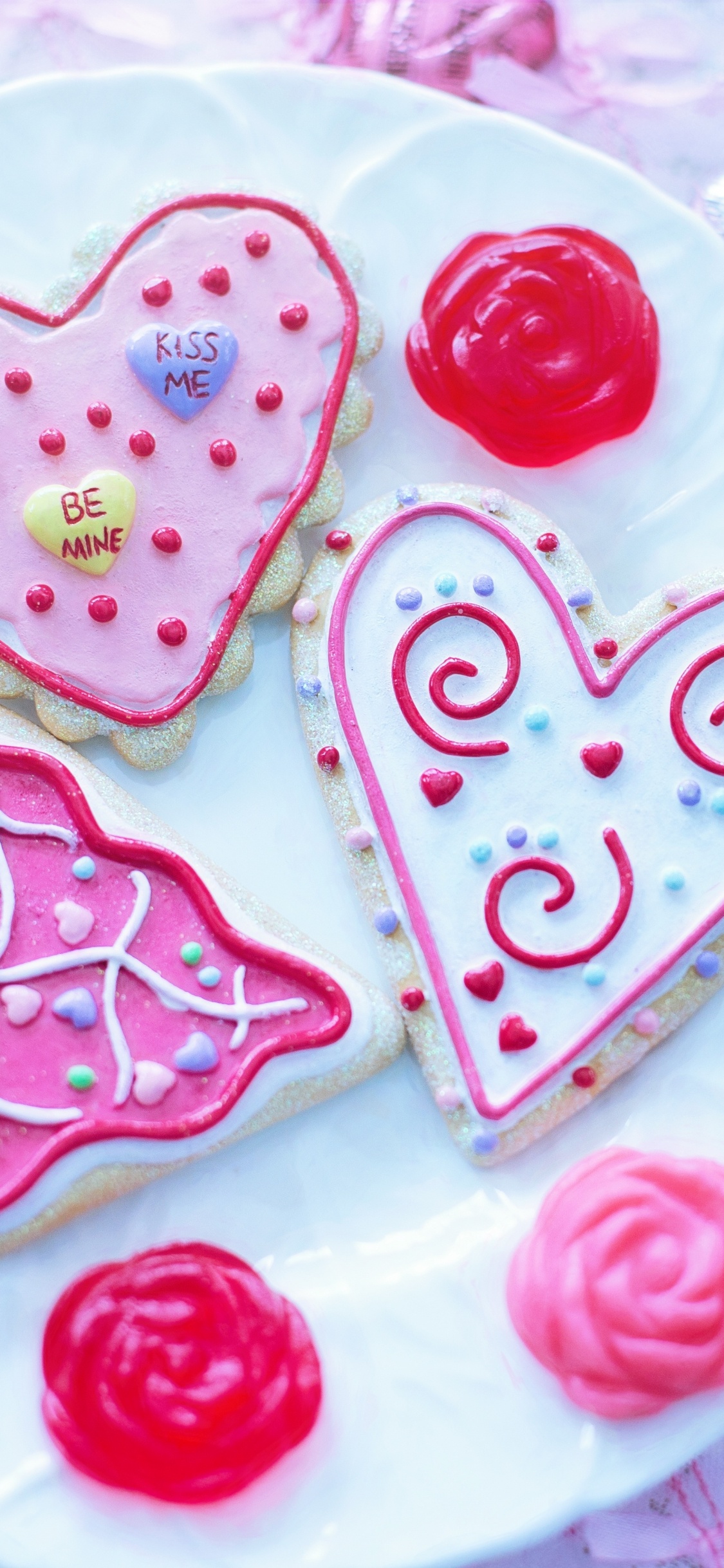 Valentines Day, Holiday, Heart, Icing, Royal Icing. Wallpaper in 1125x2436 Resolution