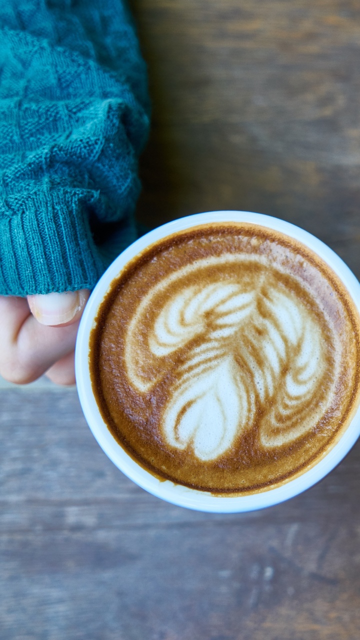 Cappuccino in White Ceramic Mug. Wallpaper in 720x1280 Resolution