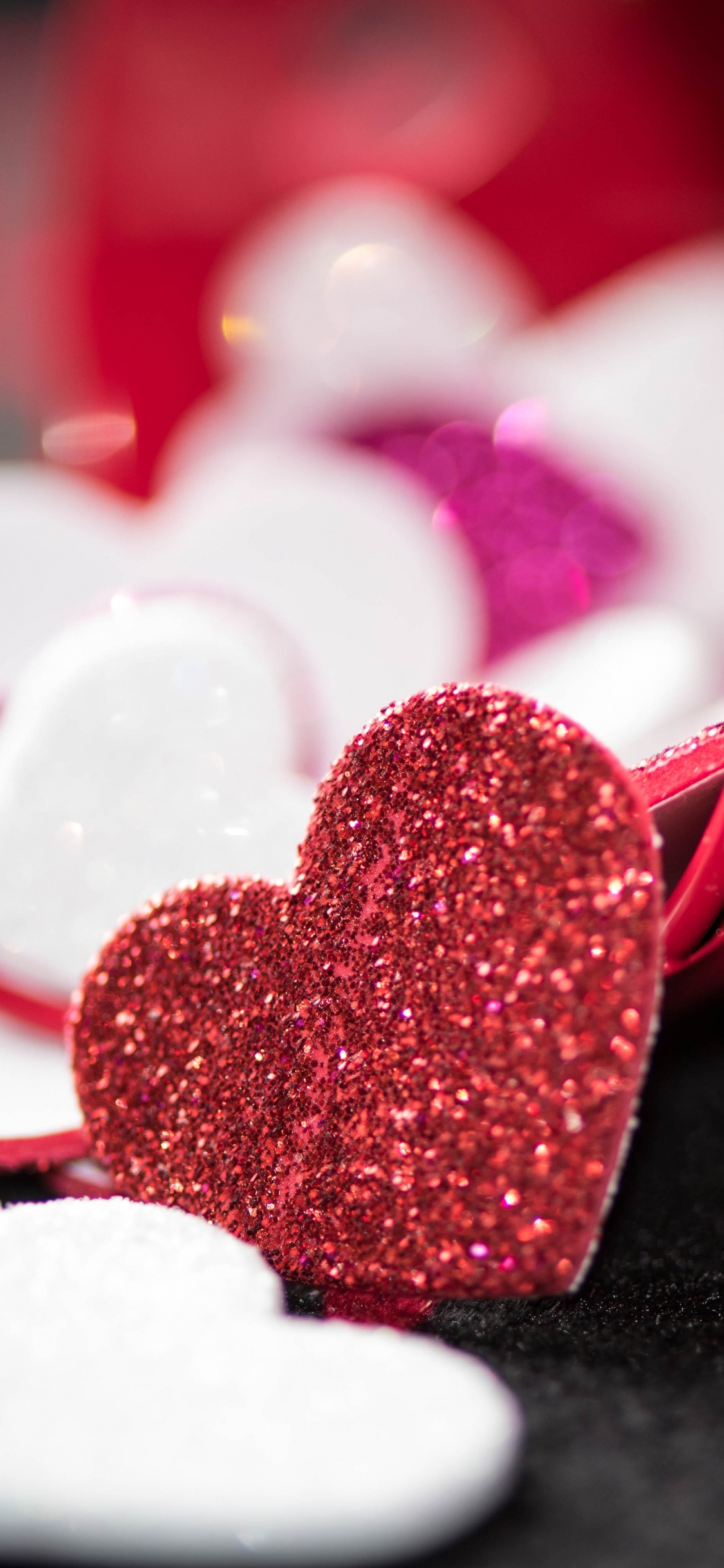 Herzen, Funkeln, Valentines Tag, Pink, Liebe. Wallpaper in 1125x2436 Resolution