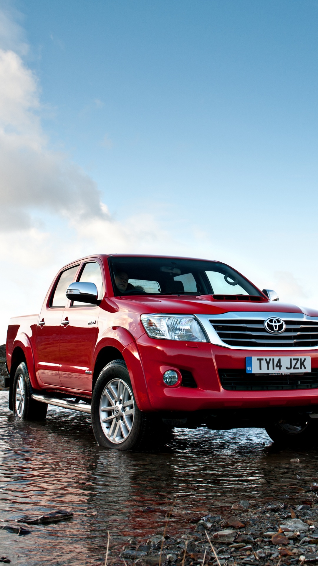 Red and Black Chevrolet Suv on Gray Sand During Daytime. Wallpaper in 1080x1920 Resolution