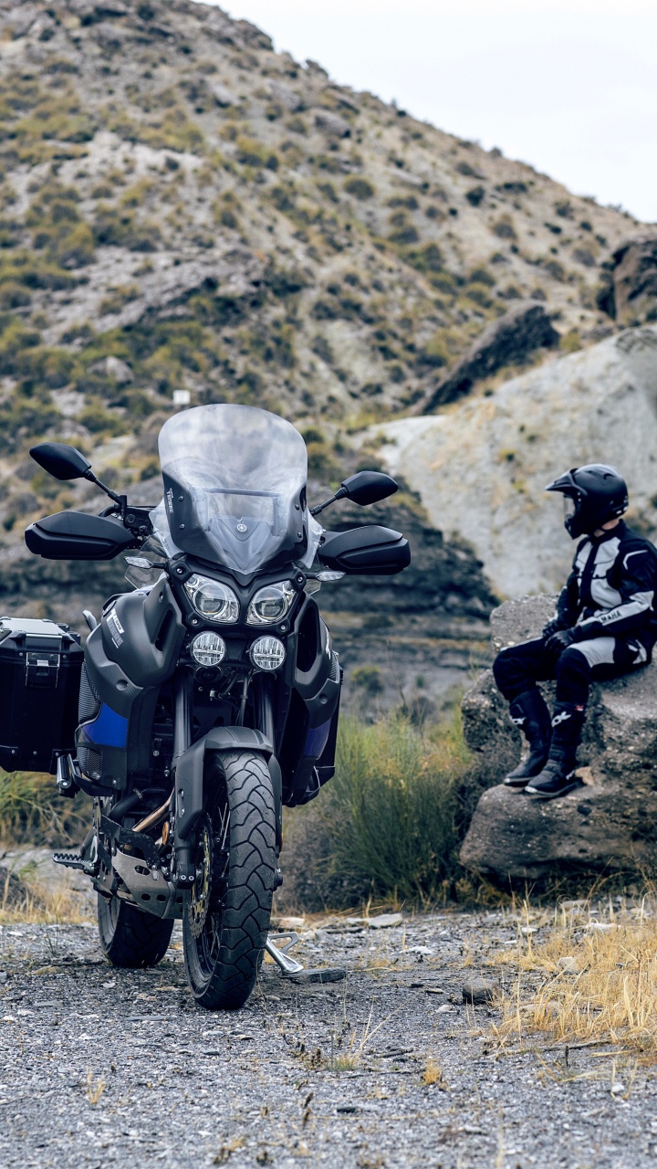 Man in Black Jacket Riding Black Motorcycle on Gray Road During Daytime. Wallpaper in 720x1280 Resolution