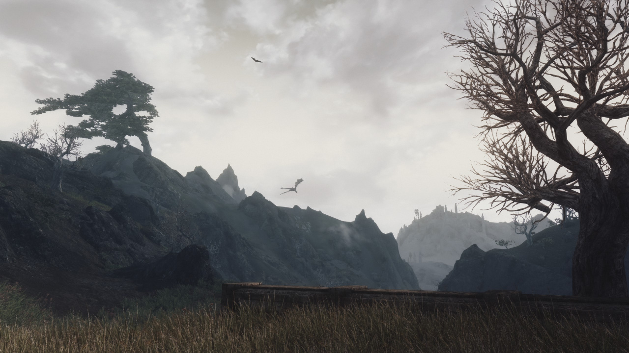 Green Grass Field Near Mountain Under Cloudy Sky During Daytime. Wallpaper in 1280x720 Resolution