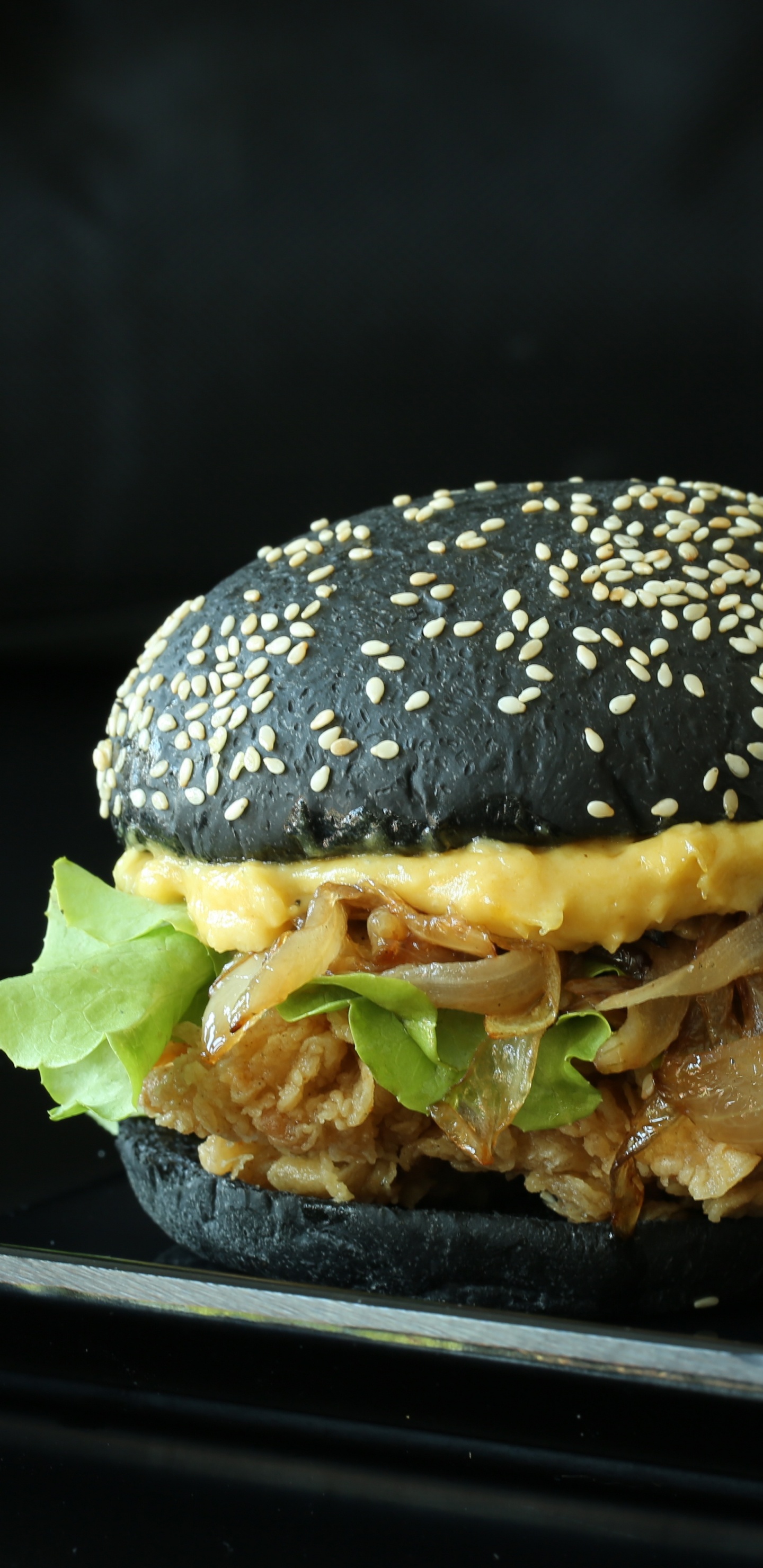 Hamburguesa Con Lechuga y Queso. Wallpaper in 1440x2960 Resolution