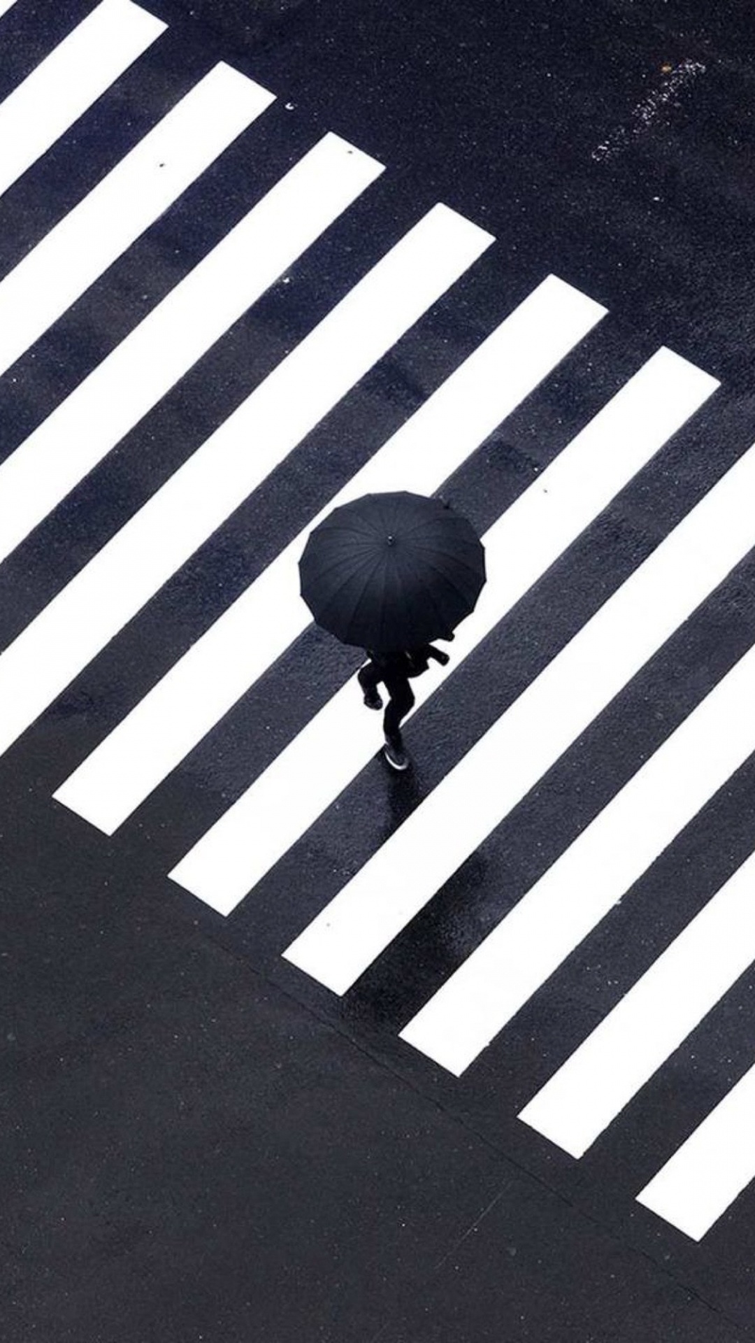 Zebrastreifen, Asphalt, Geste, Fahrbahn, Schwarz Und Weiß. Wallpaper in 1080x1920 Resolution