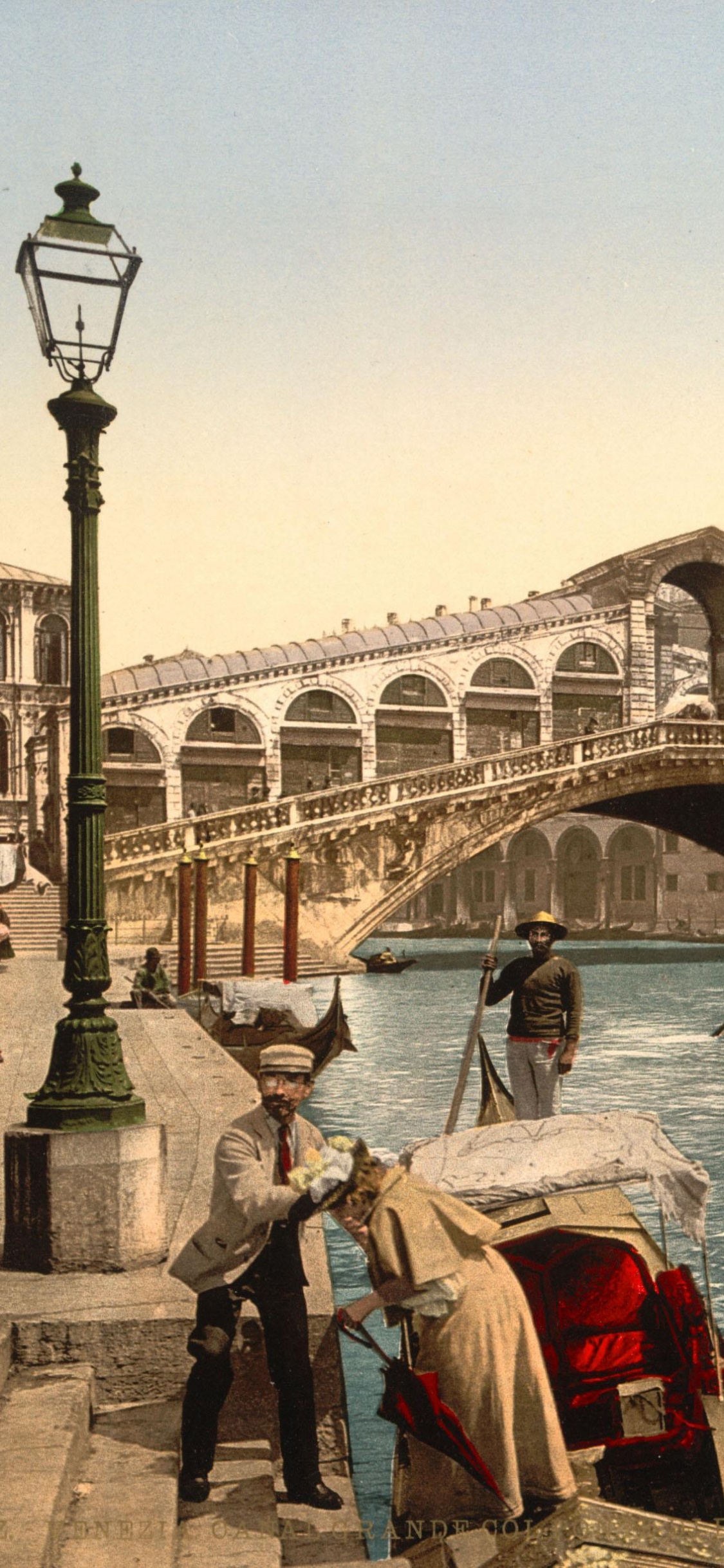 Rialto-Brücke, Gondel, Wasserstraße, Kanal, Tourismus. Wallpaper in 1125x2436 Resolution