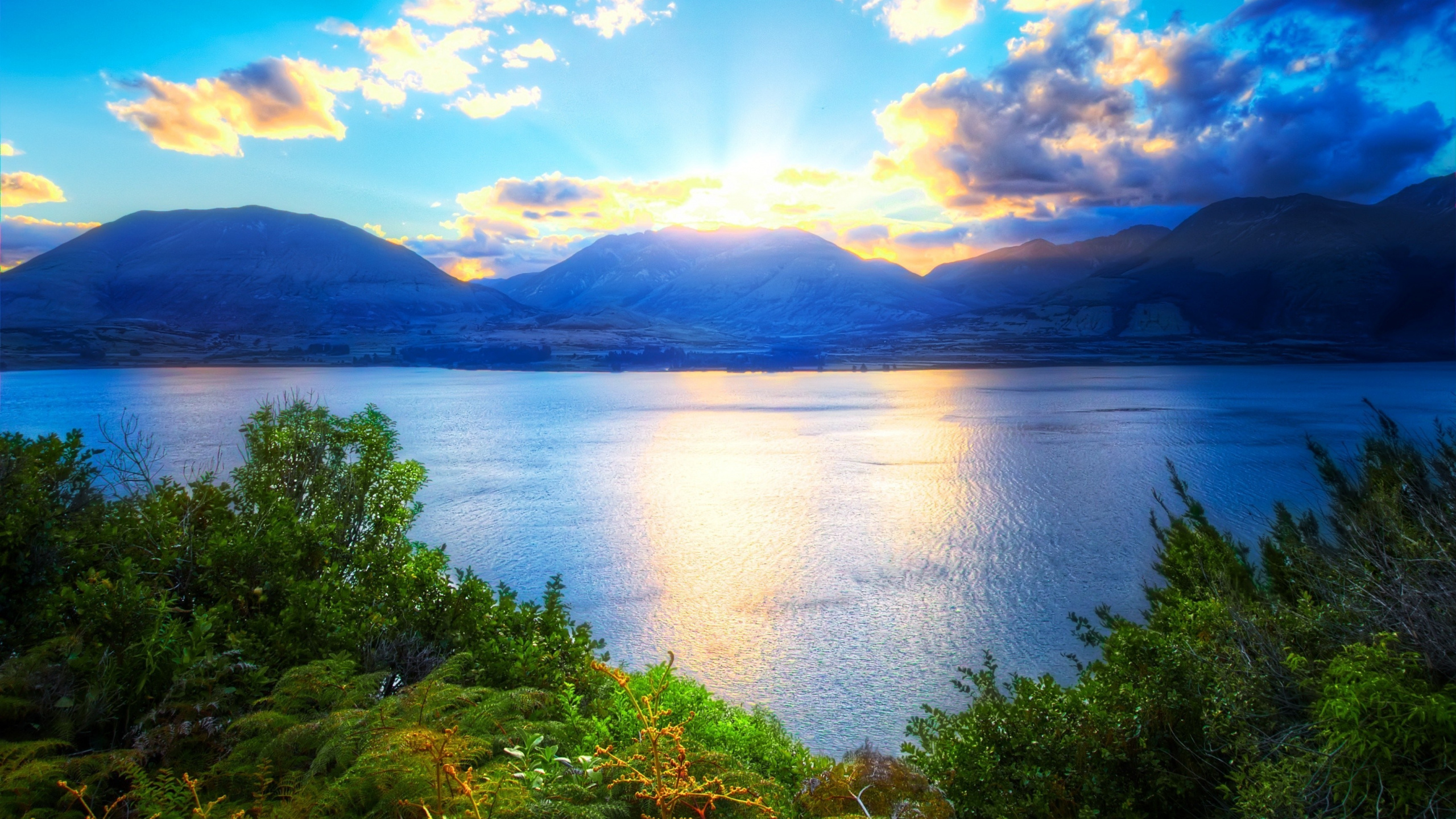 Nature, Body of Water, Natural Landscape, Lake, Highland. Wallpaper in 2560x1440 Resolution