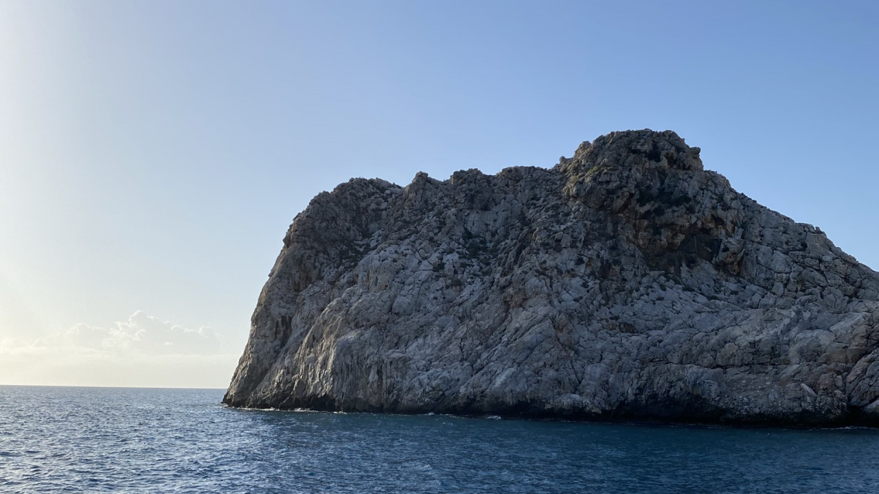 Sea, Water, Bedrock, Lake, Horizon. Wallpaper in 1280x720 Resolution