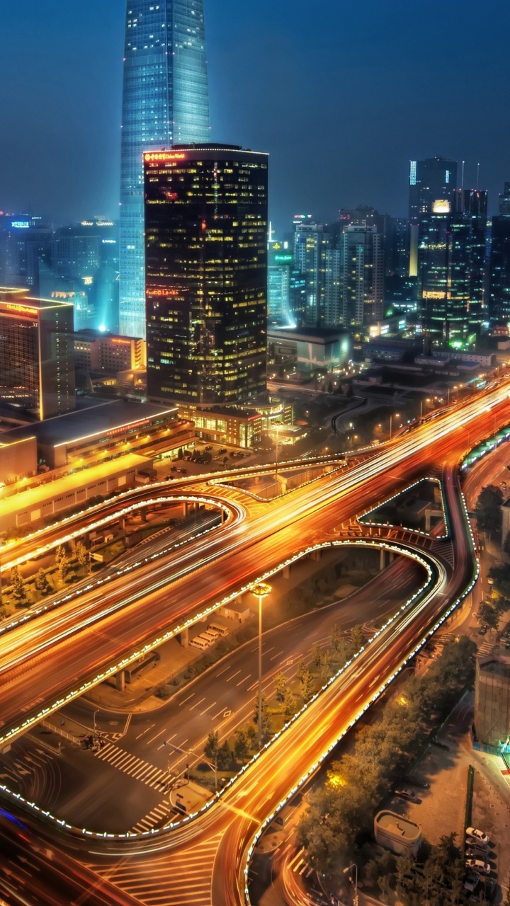 Photographie en Accéléré de la Ville Pendant la Nuit. Wallpaper in 720x1280 Resolution