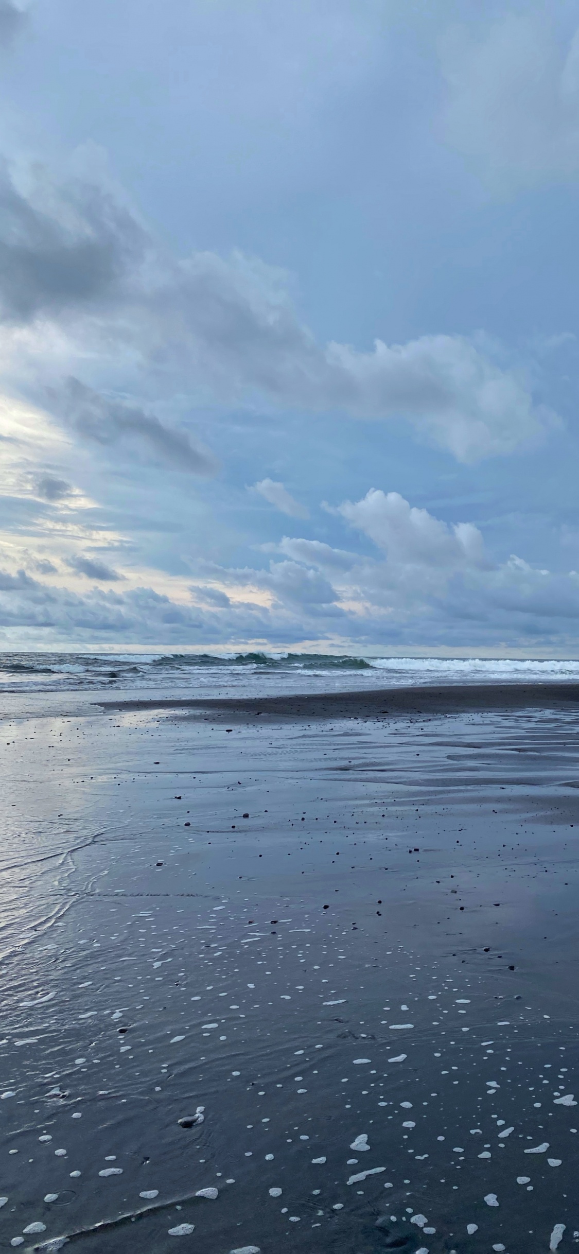 Sea, Body of Water, Liquid, Fluid, Blue. Wallpaper in 1125x2436 Resolution