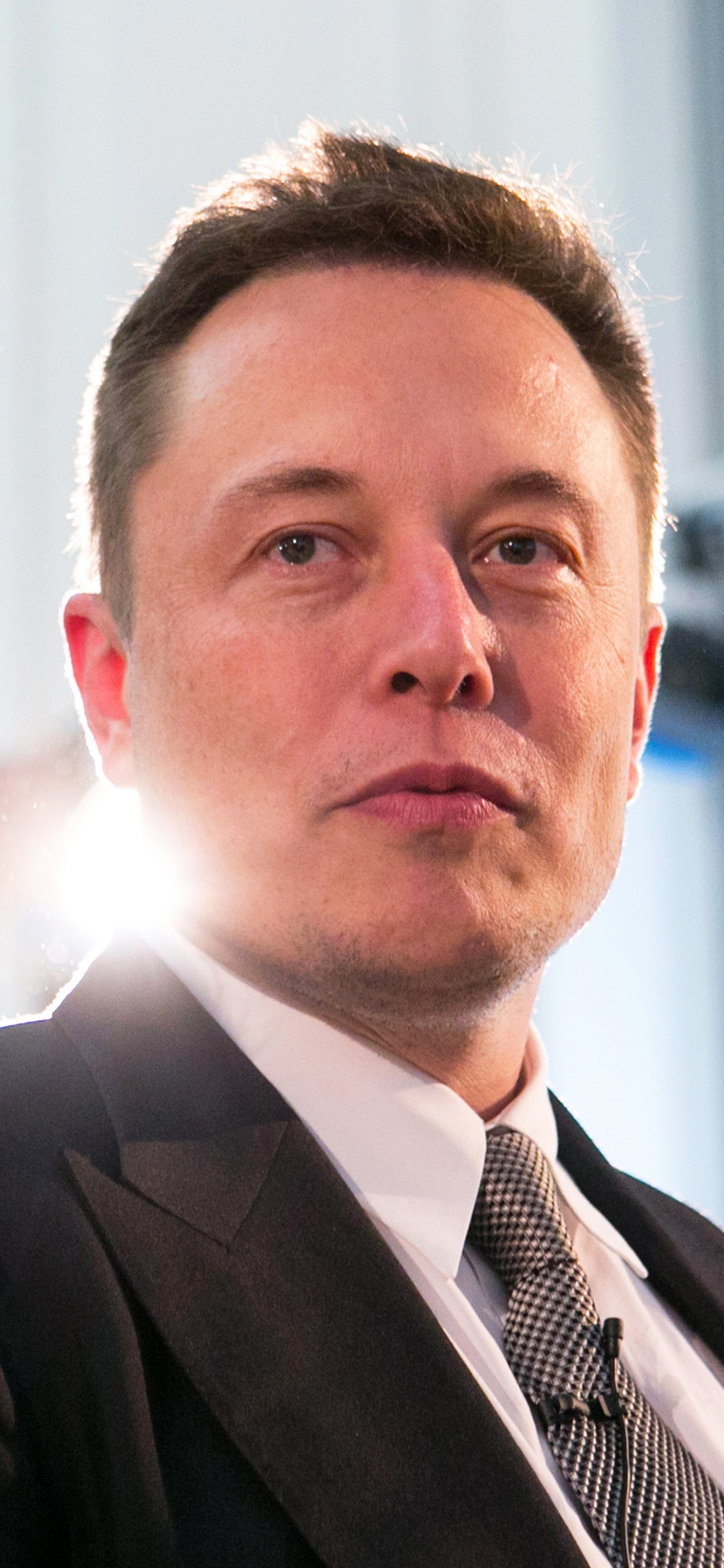 Elon Musk, Empresario, Traje, el Vello Facial, Negocio. Wallpaper in 1125x2436 Resolution