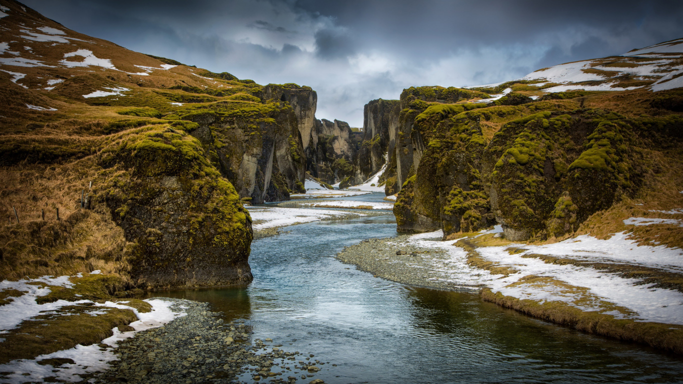 Fjarrgljfur, Cloud, Water, Water Resources, Mountain. Wallpaper in 1366x768 Resolution