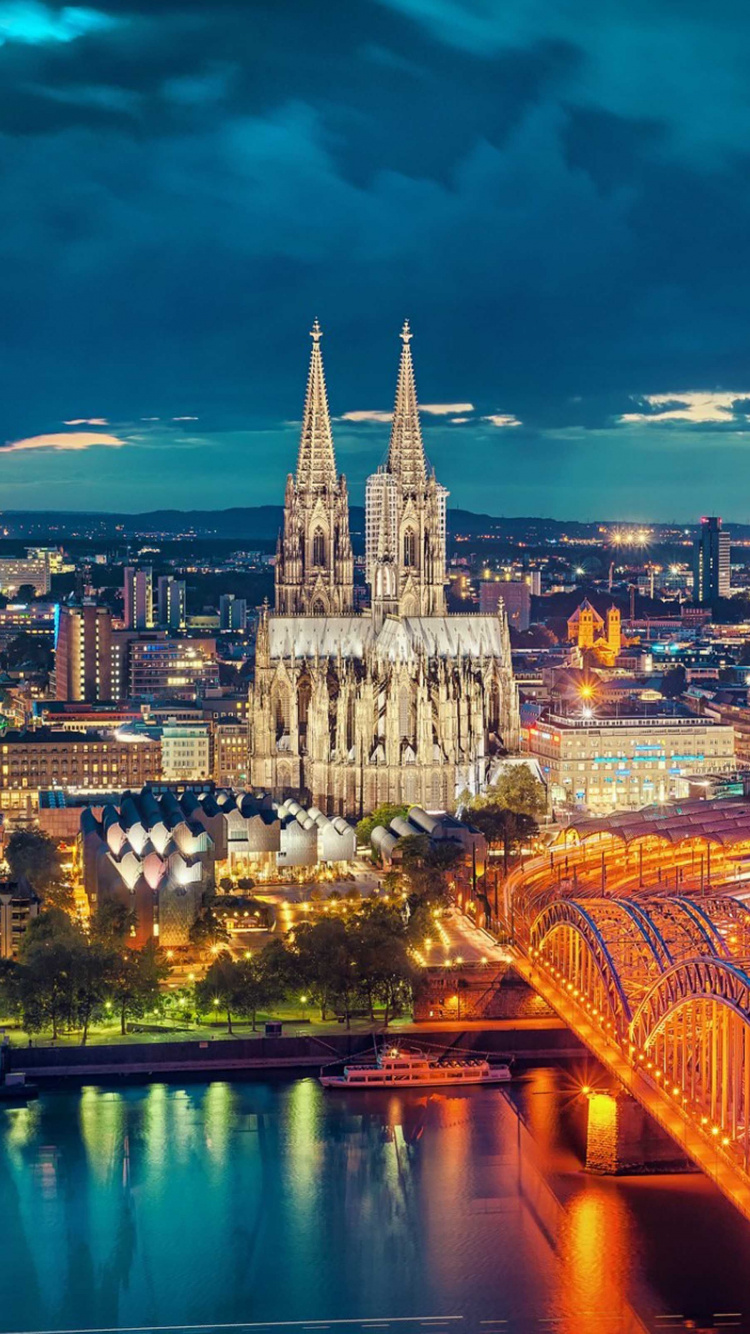 Skyline Der Stadt Bei Nacht Night. Wallpaper in 750x1334 Resolution
