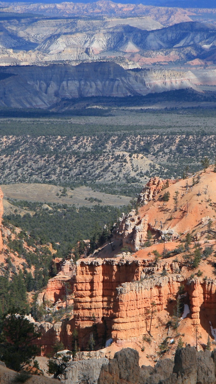 Brown Rocky Mountain Under Blue Sky During Daytime. Wallpaper in 720x1280 Resolution