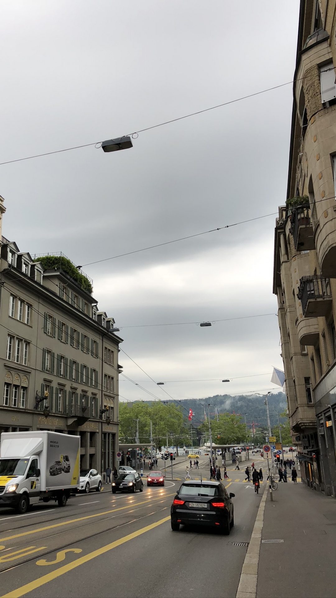 车道, 窗口, 街区, 基础设施, 建筑 壁纸 1080x1920 允许