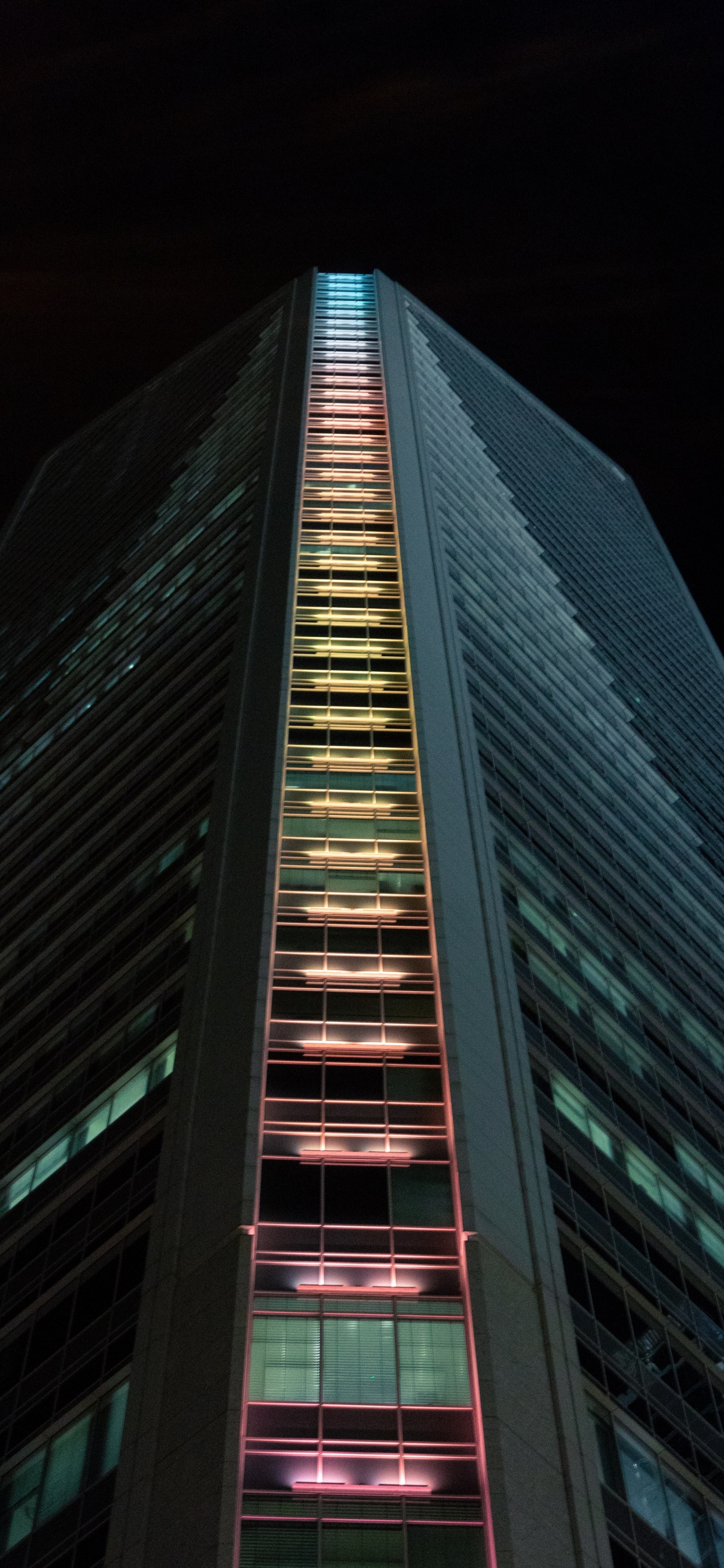 Low Angle Photography of High Rise Building. Wallpaper in 1242x2688 Resolution