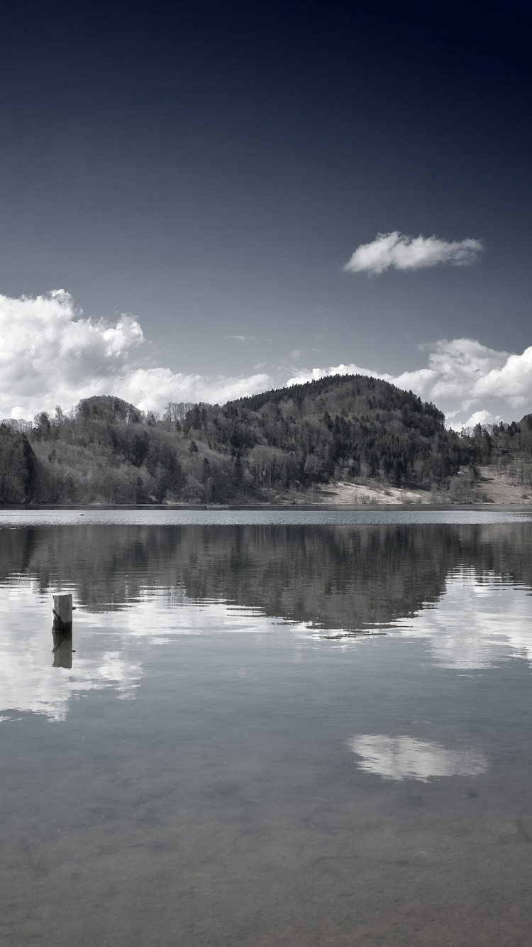Reflexion, Gewässer, Natur, Wasser, Cloud. Wallpaper in 750x1334 Resolution