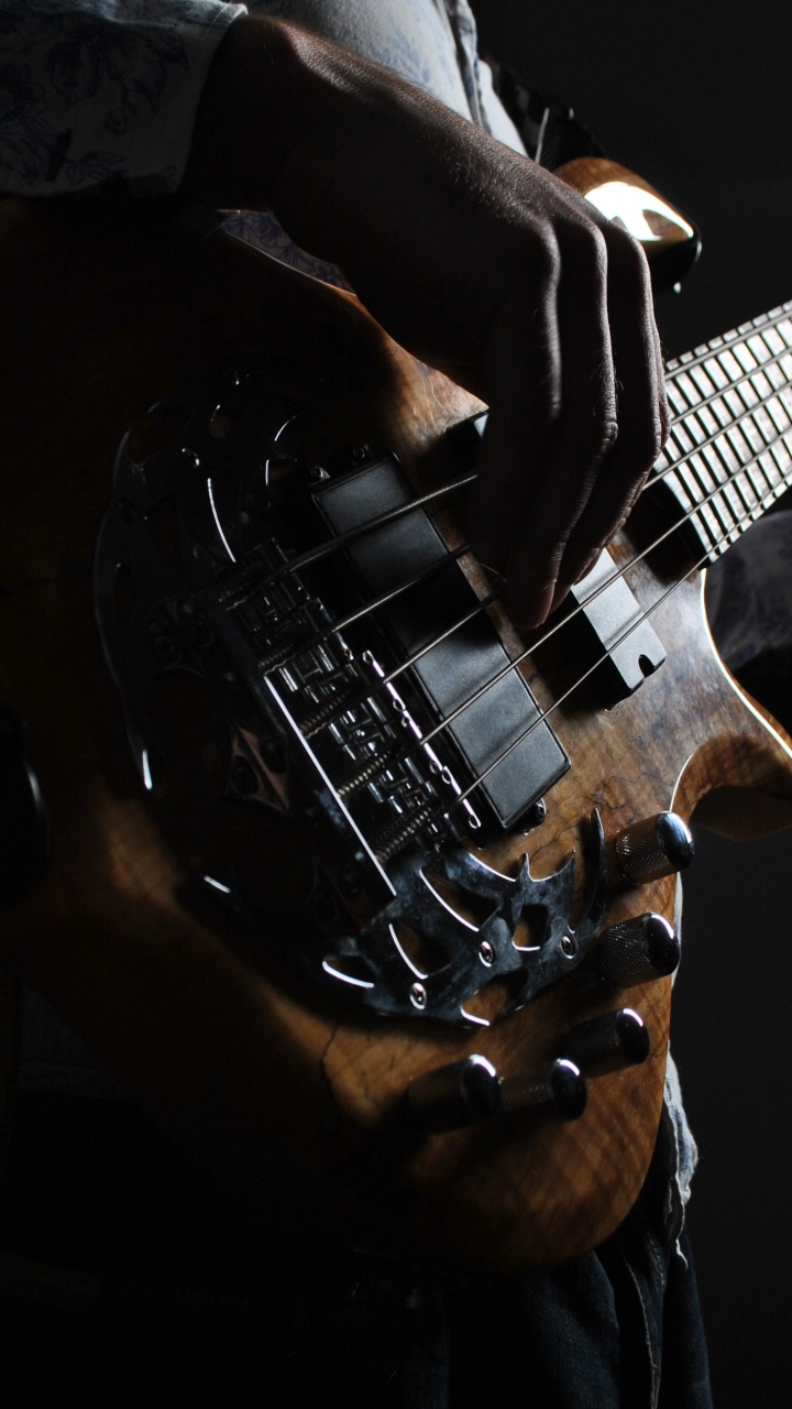 Bass, Kontrabass, Gitarre, Akustikgitarre, Gitarrist. Wallpaper in 720x1280 Resolution