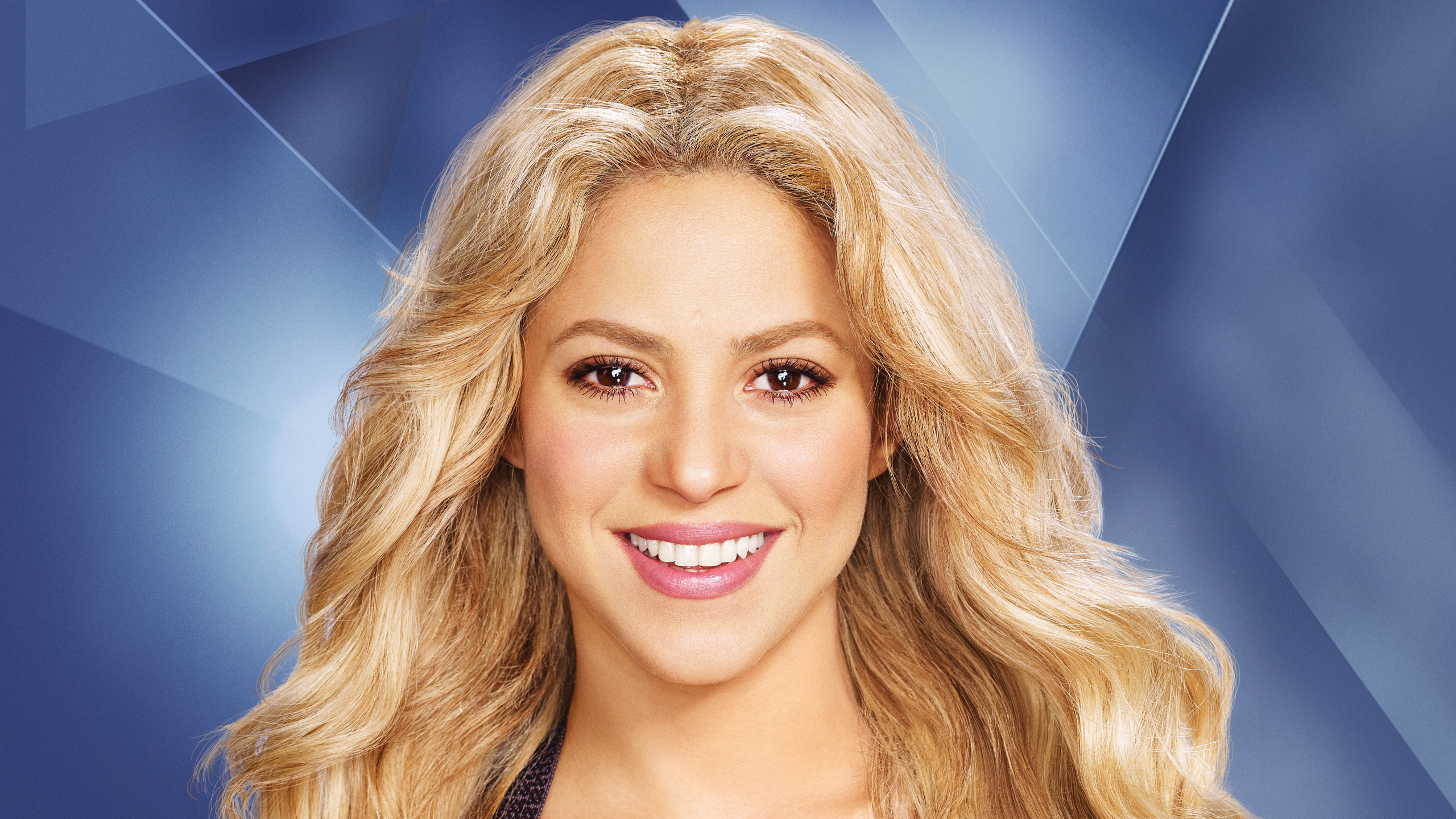 Shakira, Célébrité, Cheveu, Face, Blond. Wallpaper in 2560x1440 Resolution