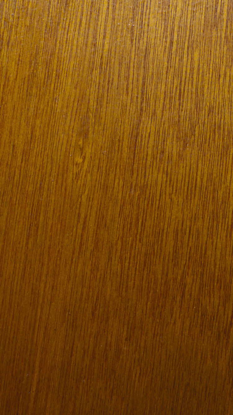 Table en Bois Marron Avec du Papier Blanc. Wallpaper in 750x1334 Resolution