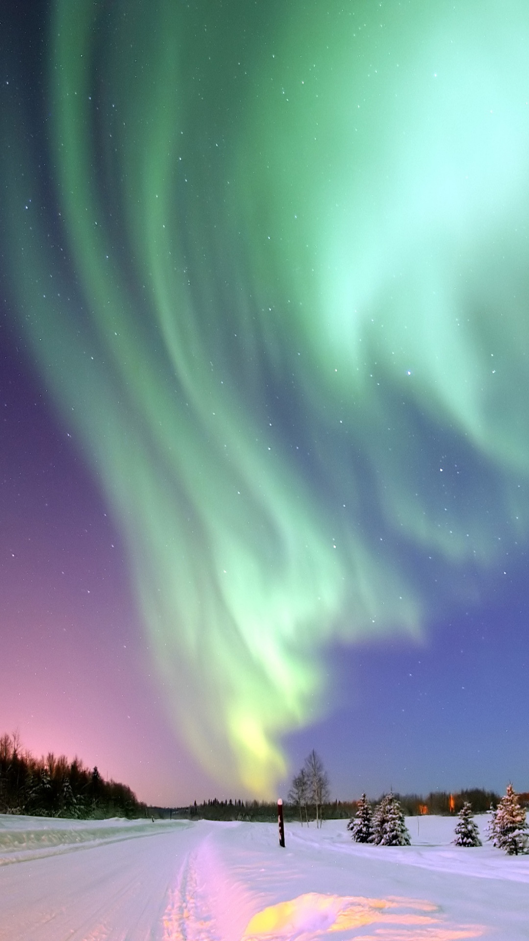 Green Aurora Lights During Night Time. Wallpaper in 1080x1920 Resolution