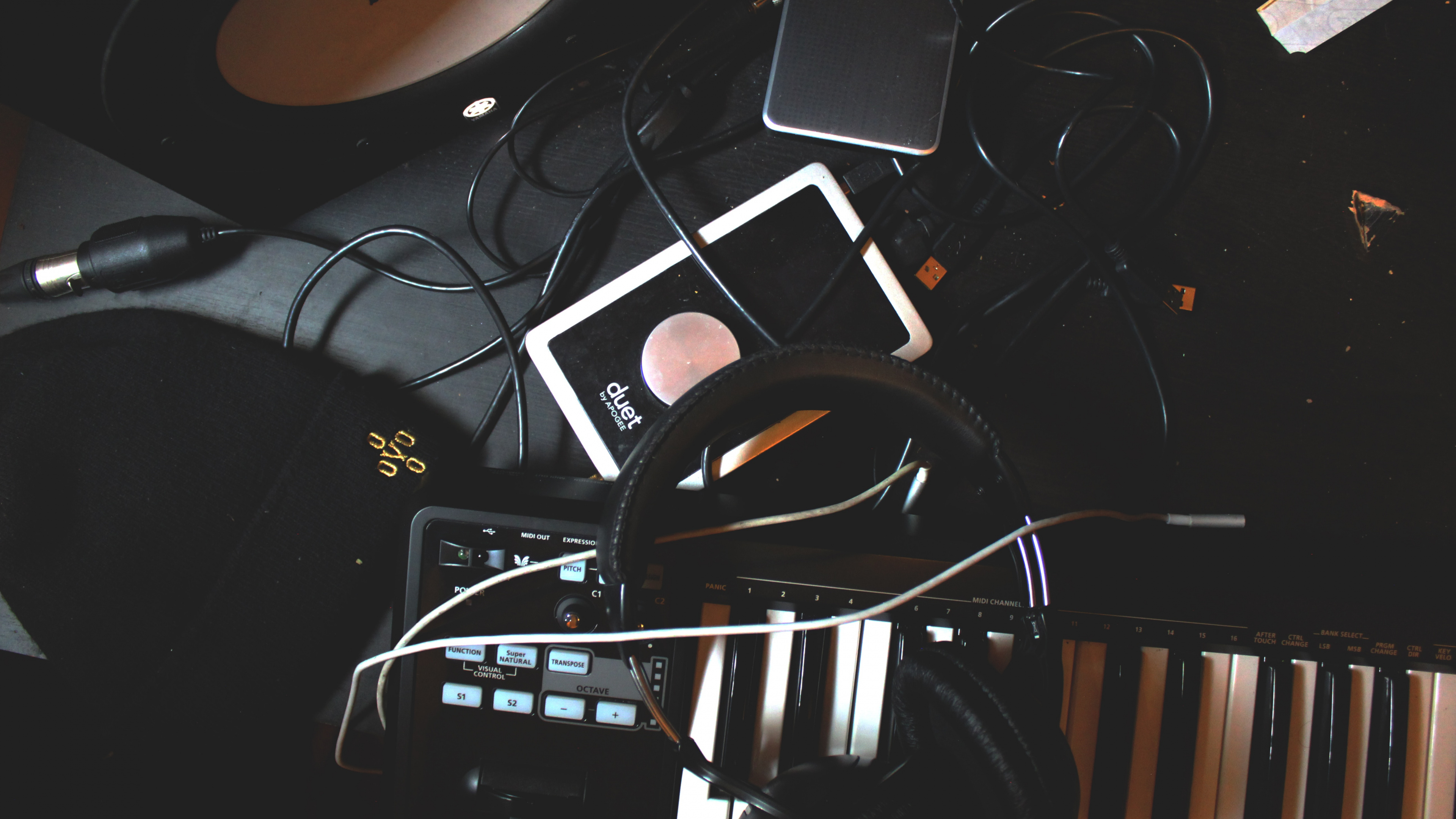 Musik-Produzent, Tonstudio, Musiker, Musikbranche, Elektronisches Instrument. Wallpaper in 3840x2160 Resolution