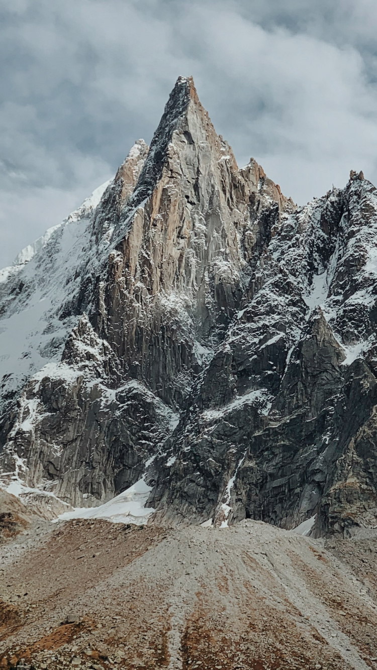 Mountain, Ios 16, Ios, Cloud, Slope. Wallpaper in 750x1334 Resolution