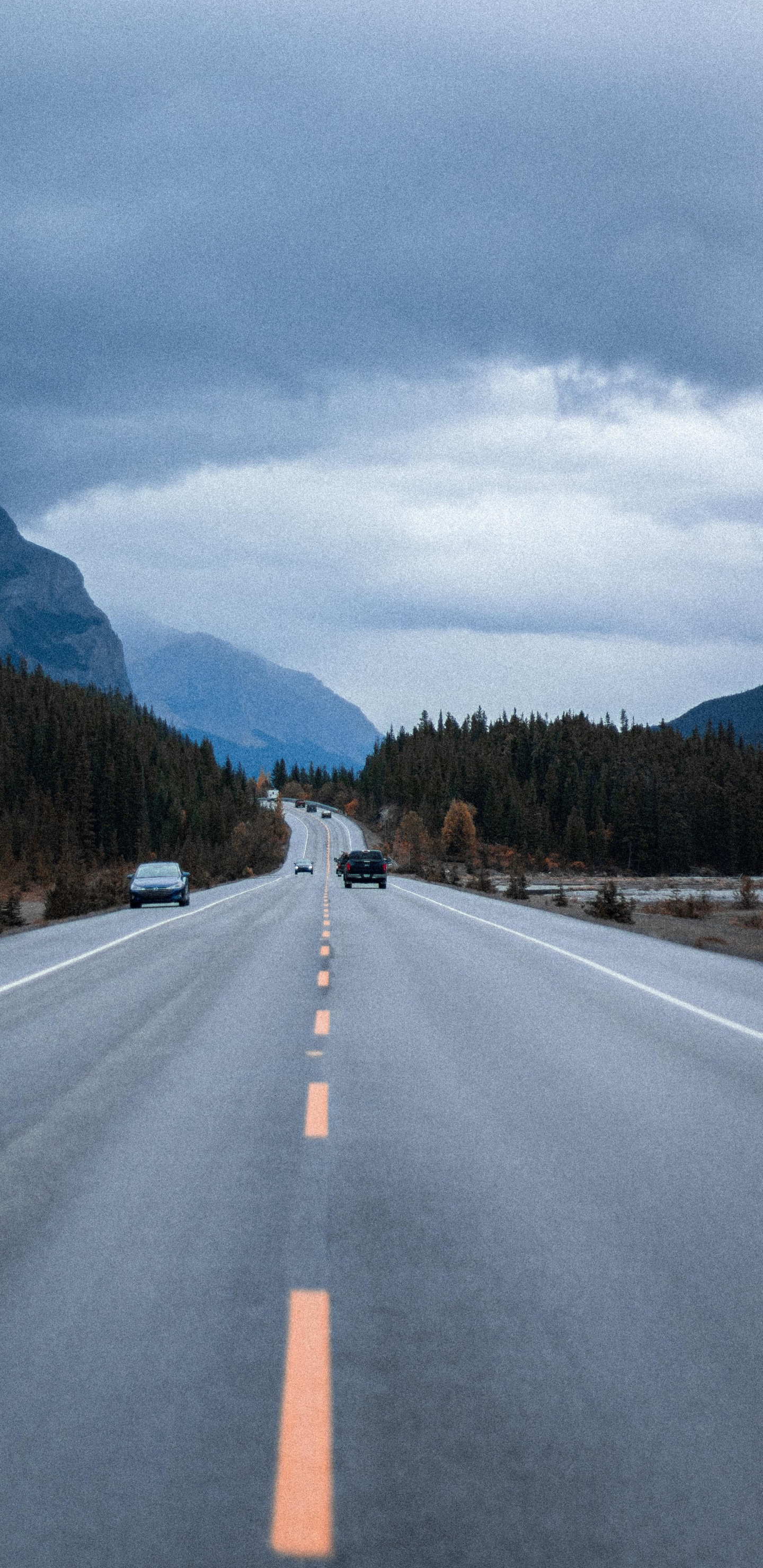 Cloud, Car, Fahrbahn, Baum, Asphalt. Wallpaper in 1440x2960 Resolution