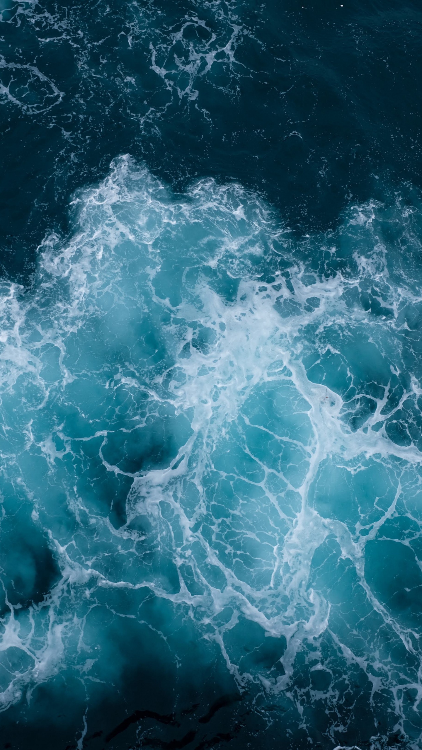 Sea, Wind Wave, Blue, Water, Aqua. Wallpaper in 1440x2560 Resolution