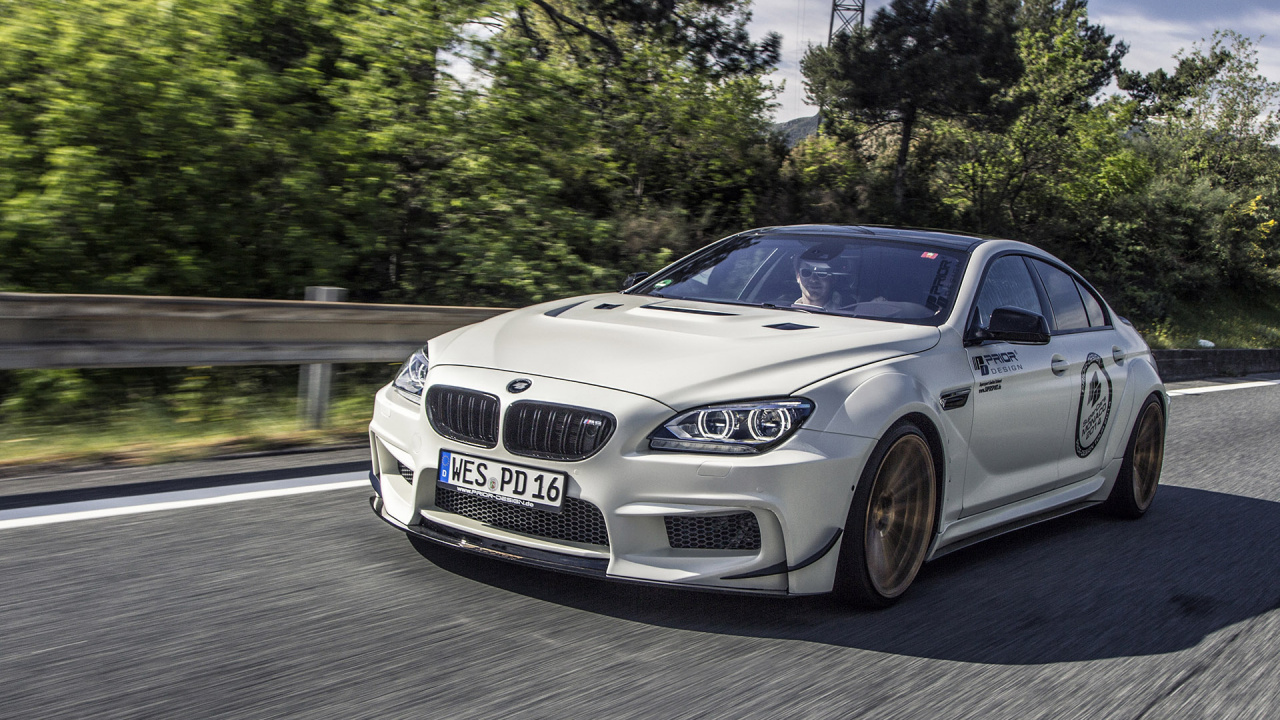 Silber Bmw m 3 Tagsüber Unterwegs. Wallpaper in 1280x720 Resolution