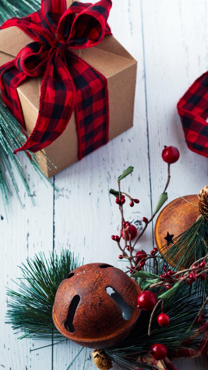 Christmas Day, Red, Christmas, Christmas Ornament, Gift Wrapping. Wallpaper in 720x1280 Resolution