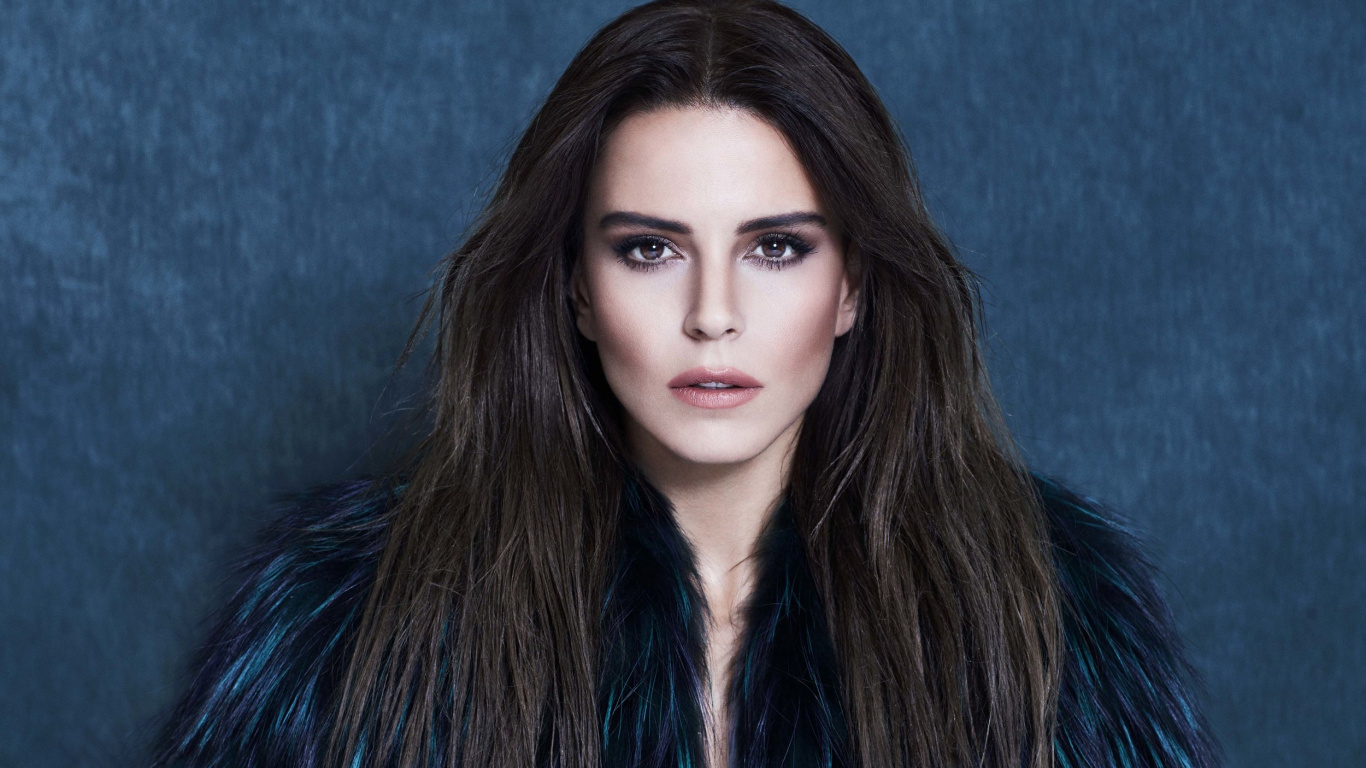 头发, 长长的头发, 发型, 眉毛, 歌手 壁纸 1366x768 允许